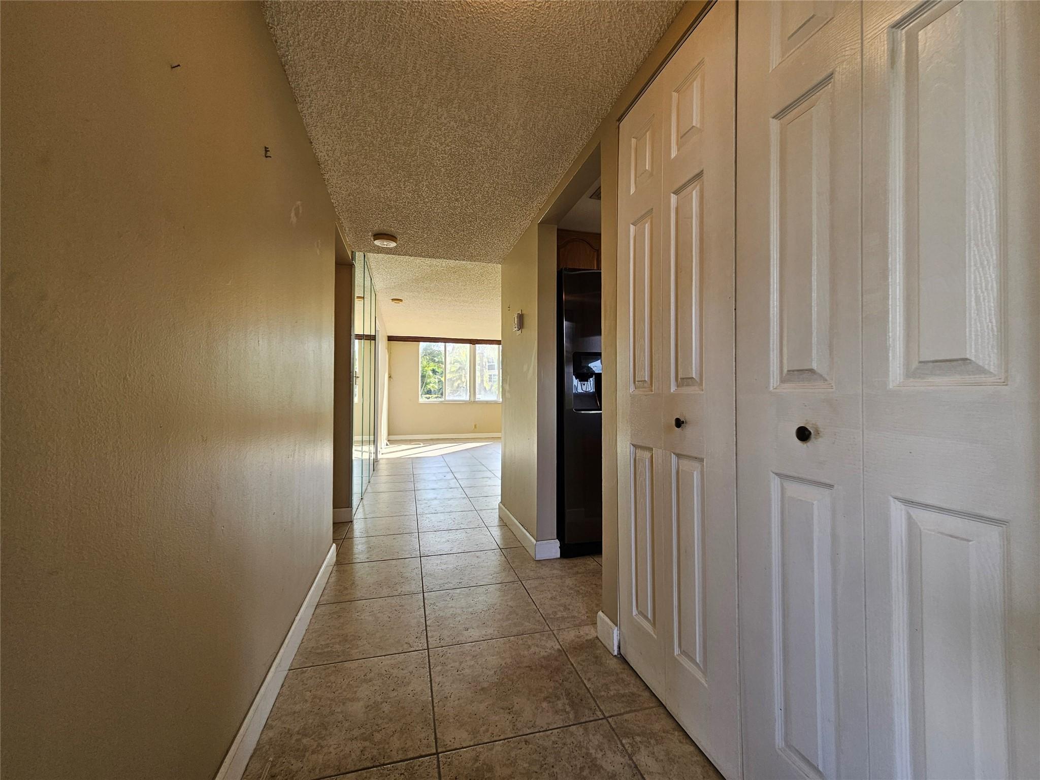 6700 Royal Palm Boulevard 112d, Margate, FL 33063, Margate - Photo 3