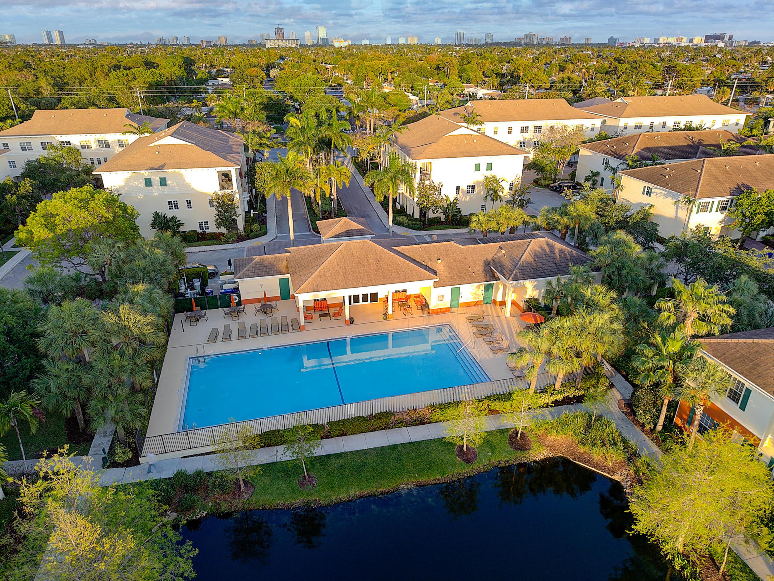 704 SW 2nd Way, Pompano Beach, FL 33060, Pompano Beach - Photo 4