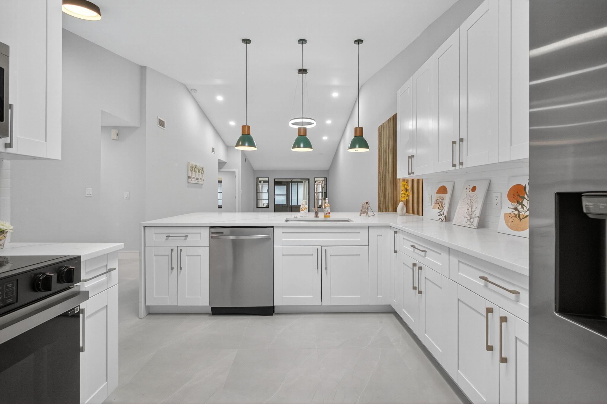 10924 Roebelini Palm Court A, Boynton Beach, FL 33437, Boynton Beach - Photo 5