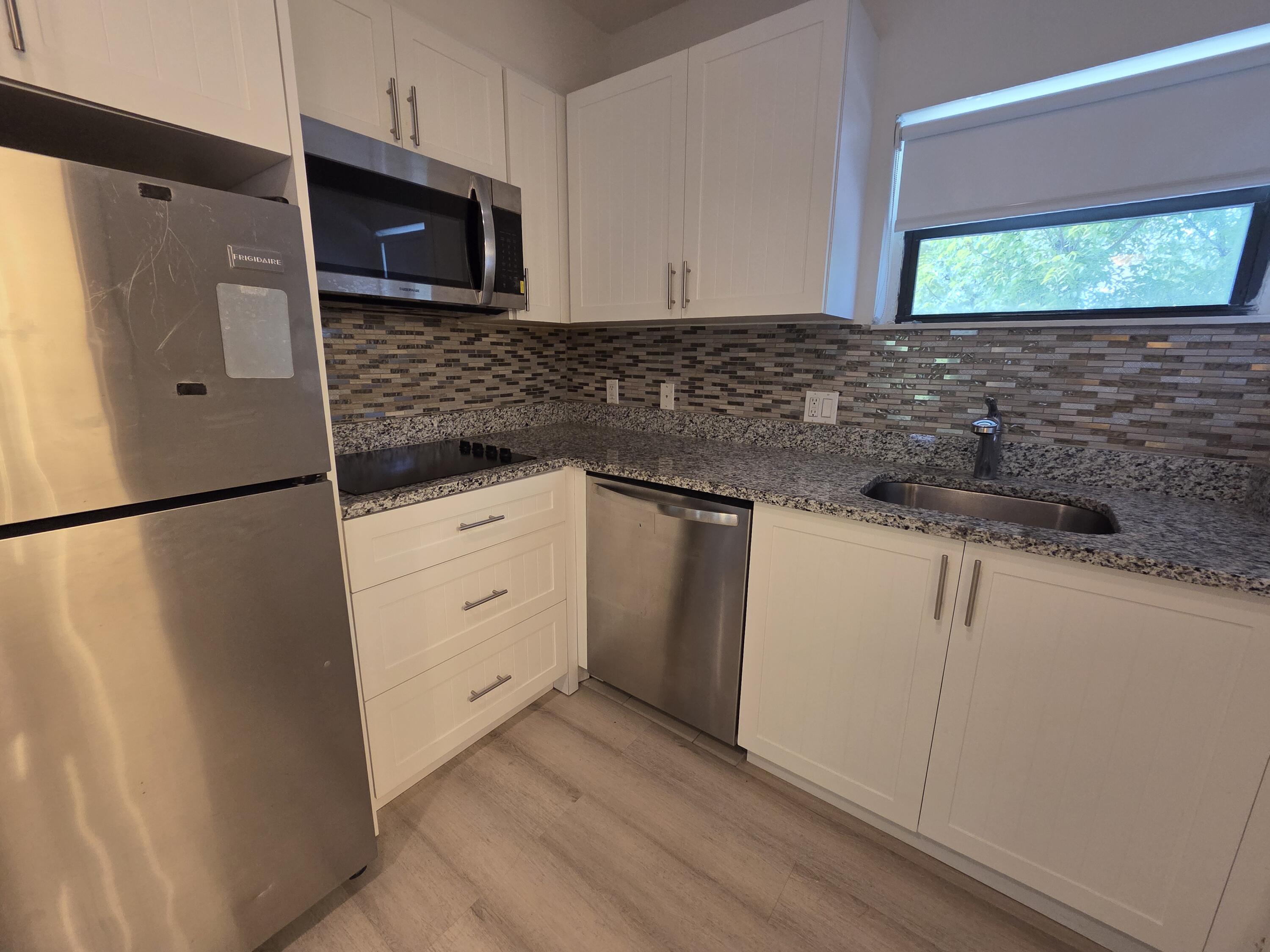1109 E Broward Boulevard 12, Fort Lauderdale, FL 33301, Fort Lauderdale - Photo 4