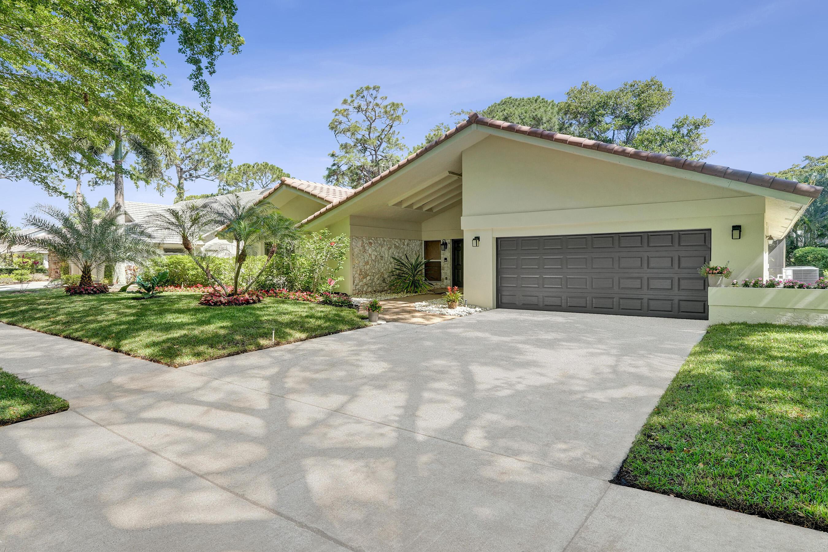 2401 NW 39th Street, Boca Raton, FL 33431, Boca Raton - Photo 2