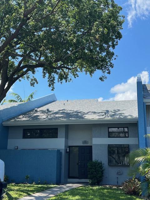 2800 S Oakland Forest Drive 2302, Oakland Park, FL 33309, Oakland Park