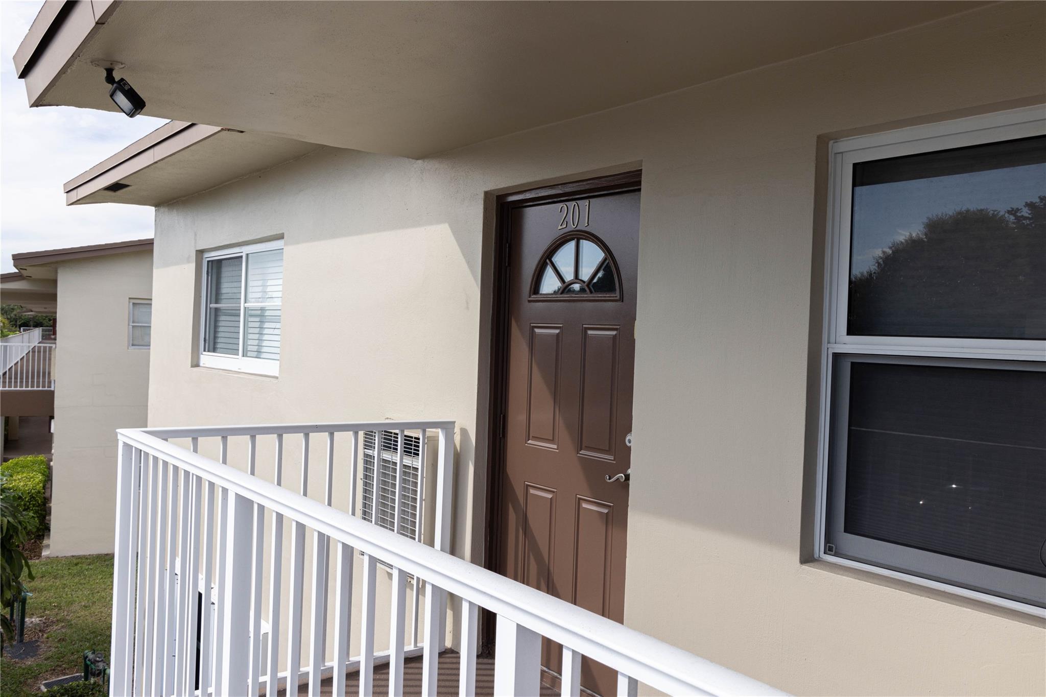 7885 NW 5th Court Unit 201, Margate, FL 33063, Margate - Photo 4