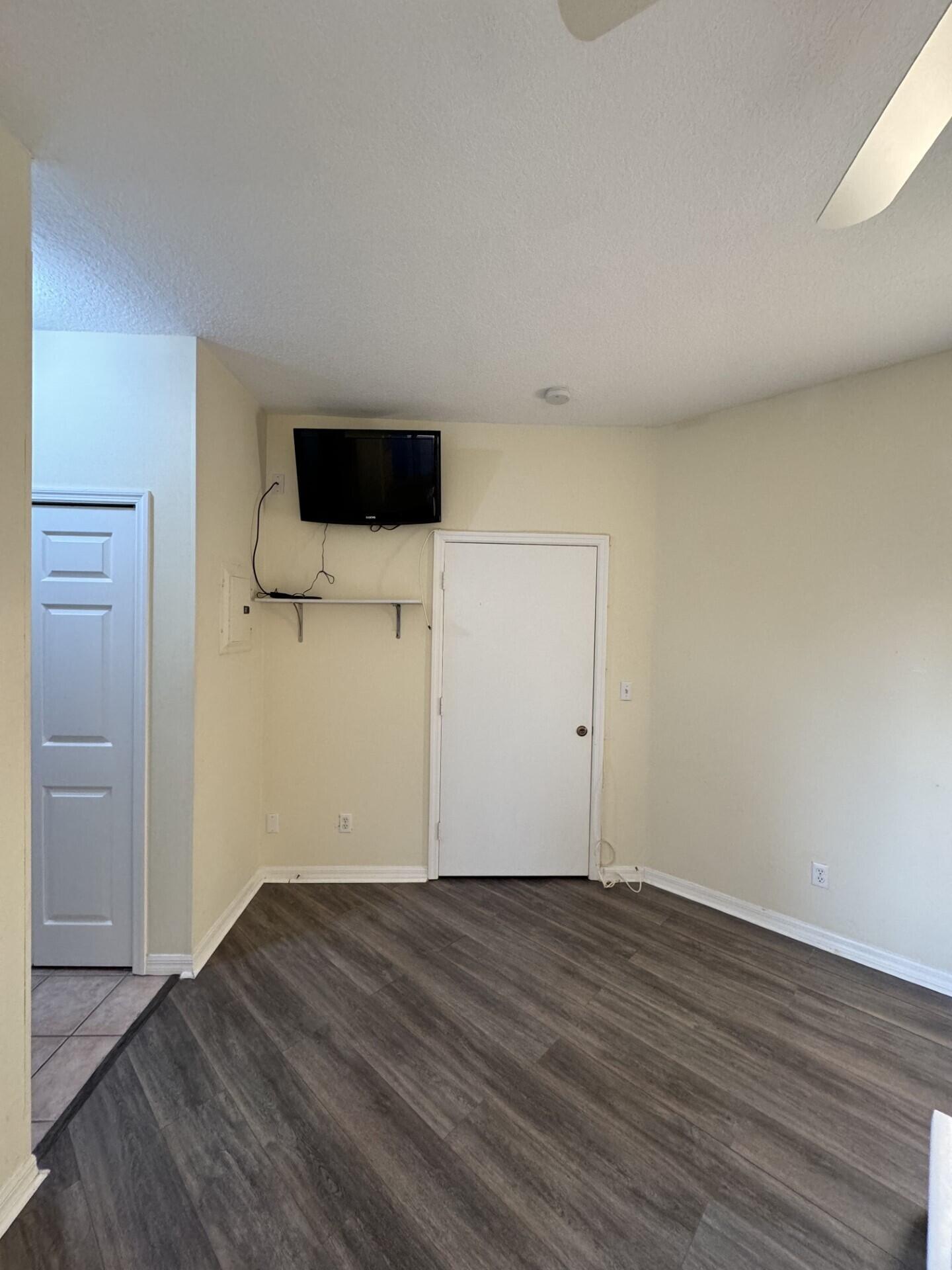 9963 Perfect Drive 158, Port St. Lucie, FL 34986, Port St. Lucie - Photo 2