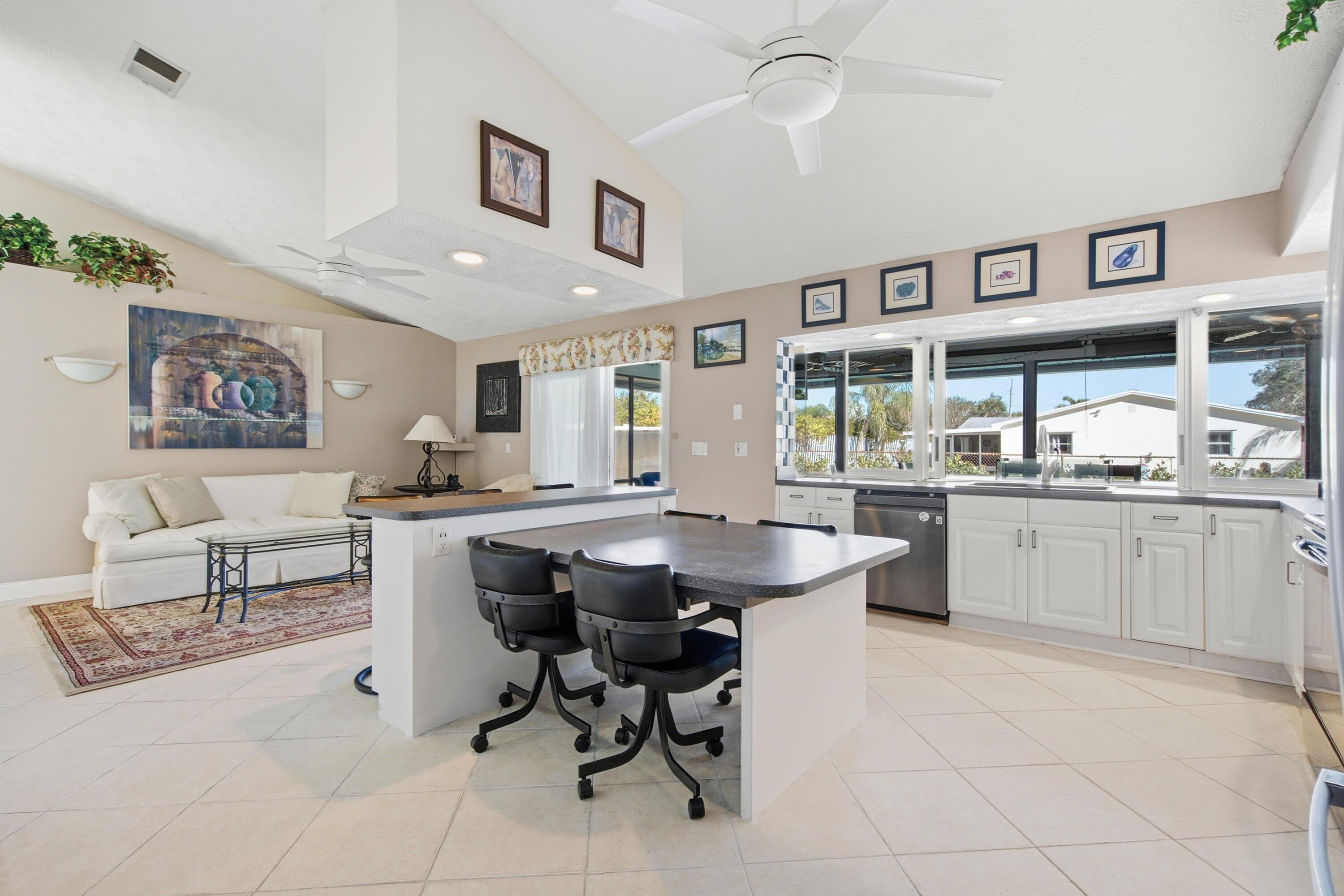 1569 NE Amy Avenue, Jensen Beach, FL 34957, Jensen Beach - Photo 4