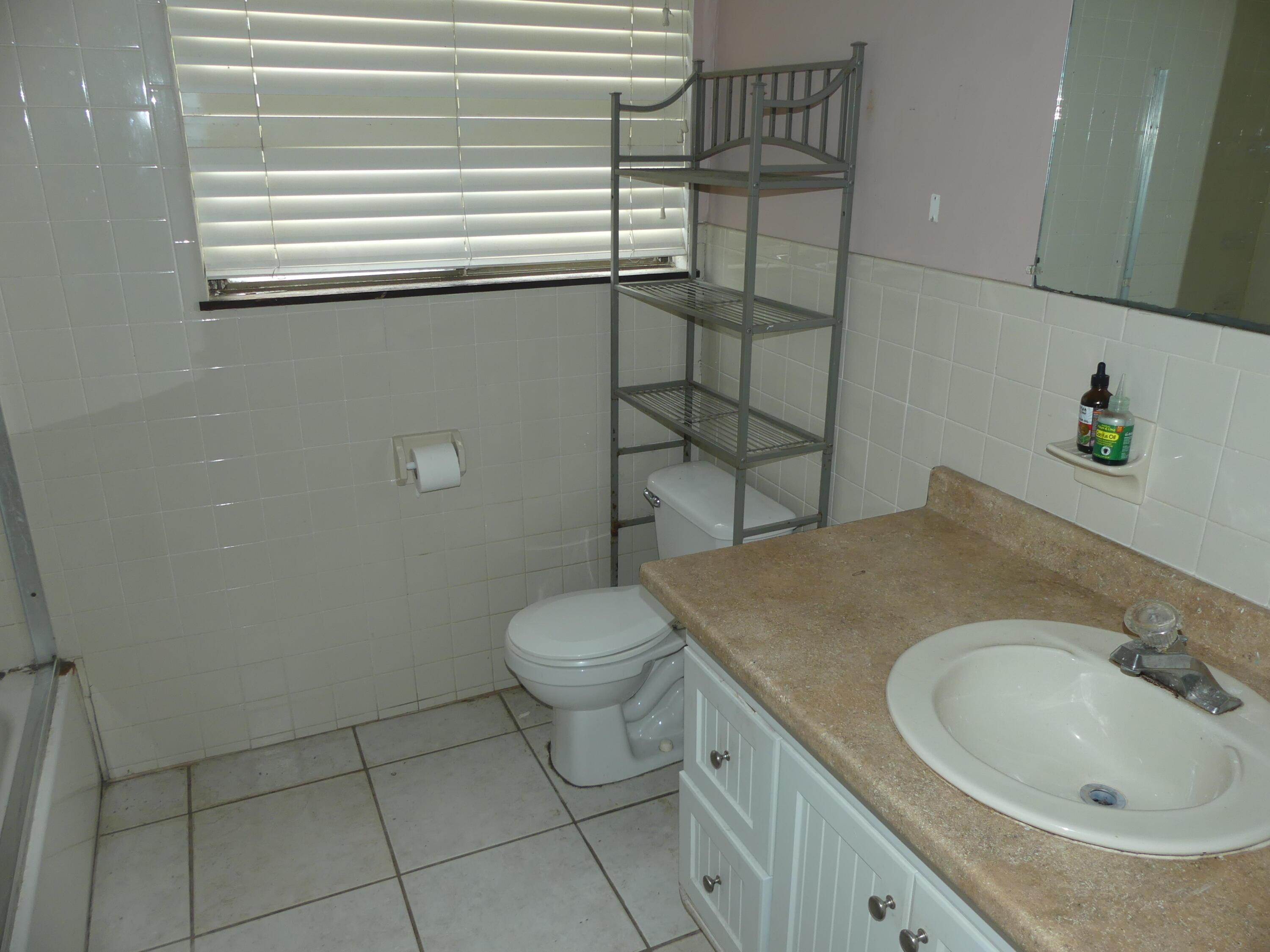 6665 Rigger Road, Lake Worth, FL 33462, Lake Worth - Photo 5