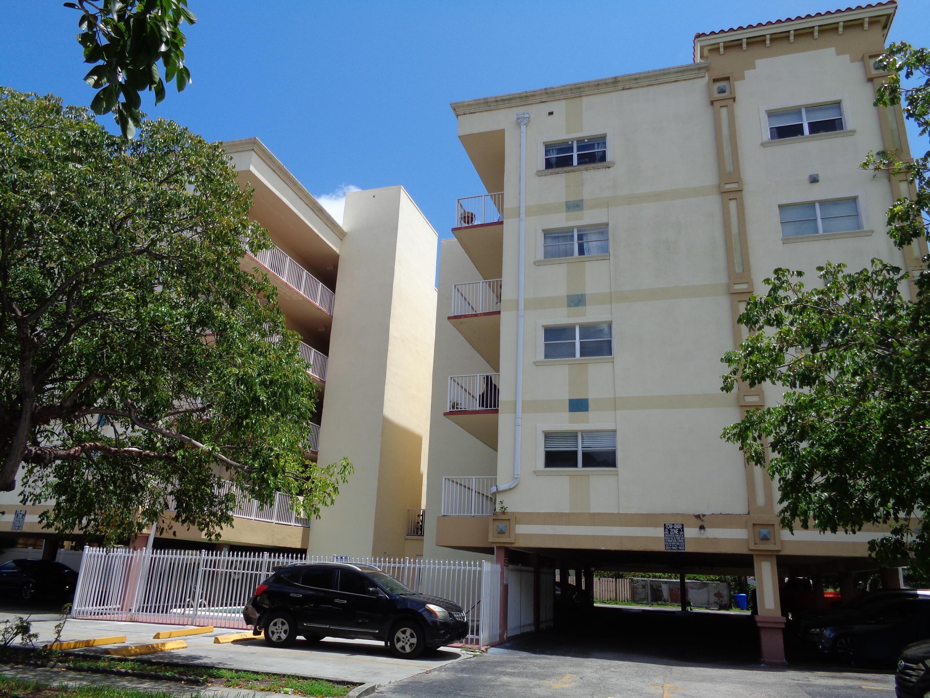 2008 Jackson Street E9, Hollywood, FL 33020, Hollywood