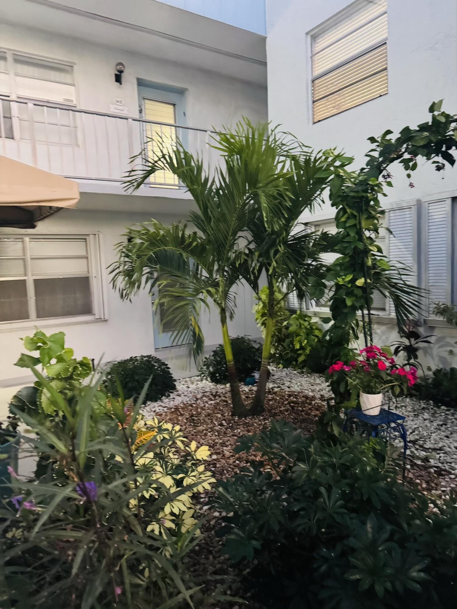 390 Saxony I, Delray Beach, FL 33446, Delray Beach - Photo 2