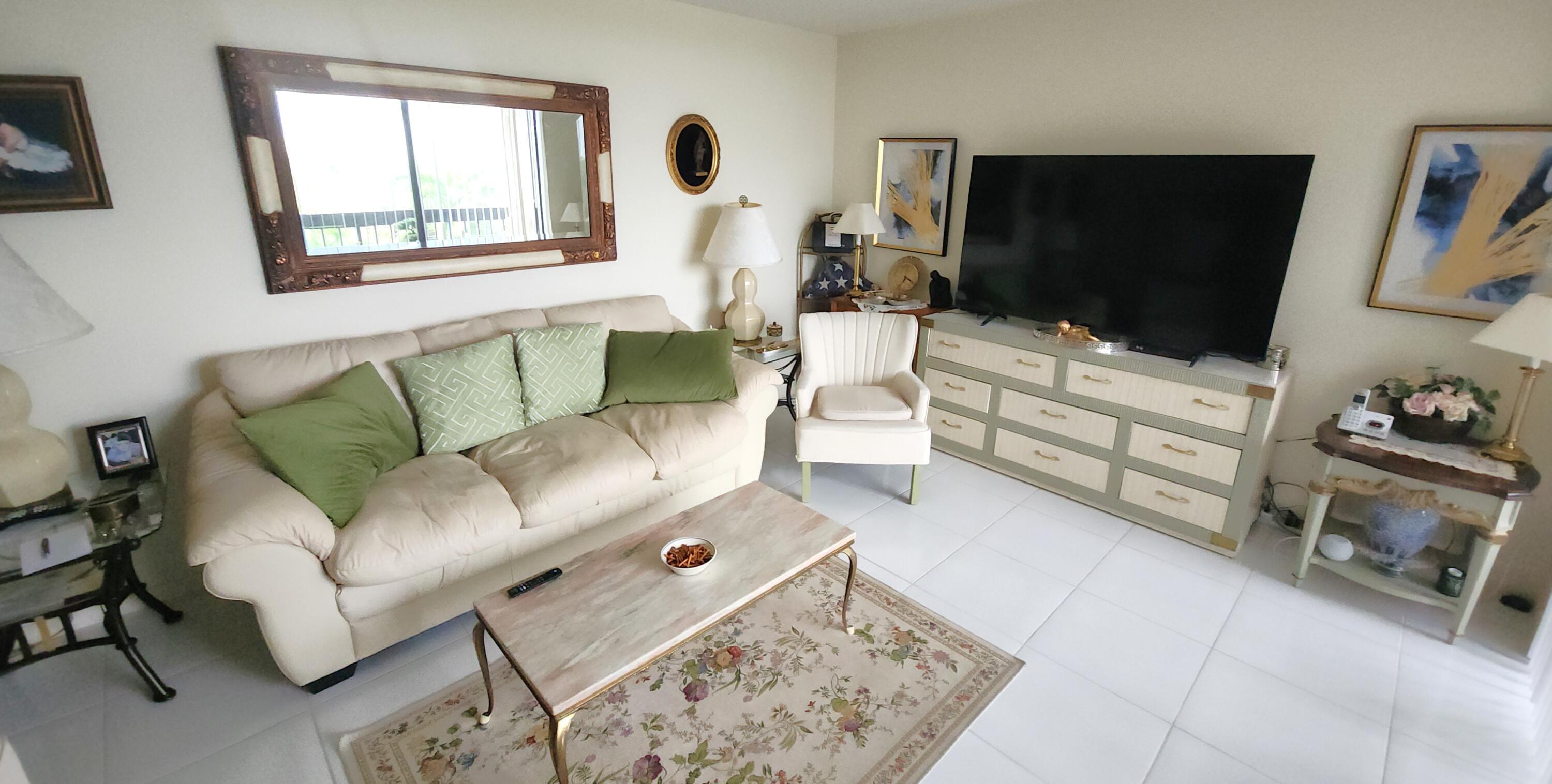 2455 Lindell Boulevard 3511, Delray Beach, FL 33444, Delray Beach - Photo 4