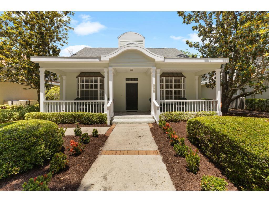 814 Carolina Circle SW, Vero Beach, FL 32962, Vero Beach - Photo 4