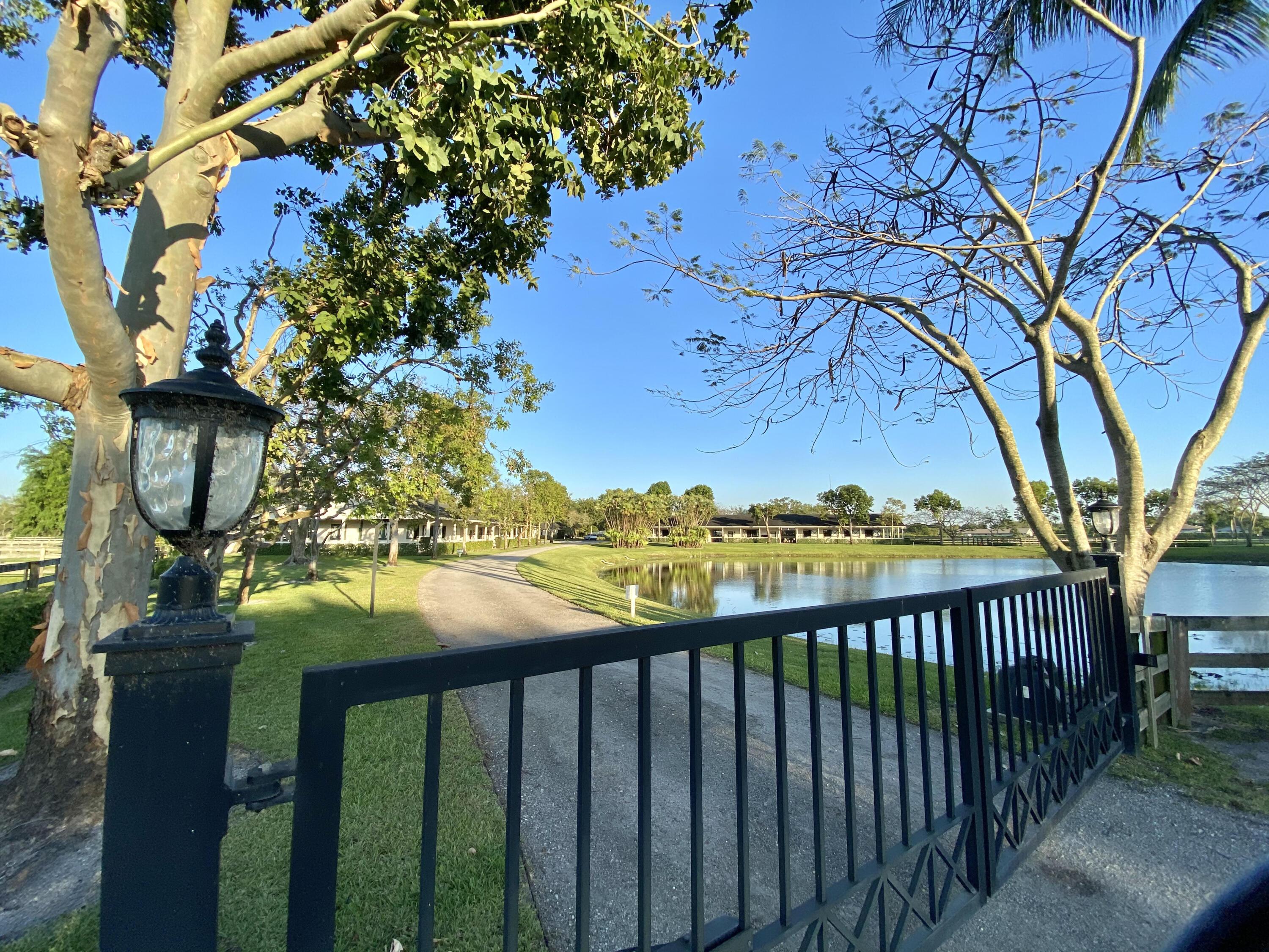 5110 S Shore Boulevard, Wellington, FL 33449, Wellington - Photo 2
