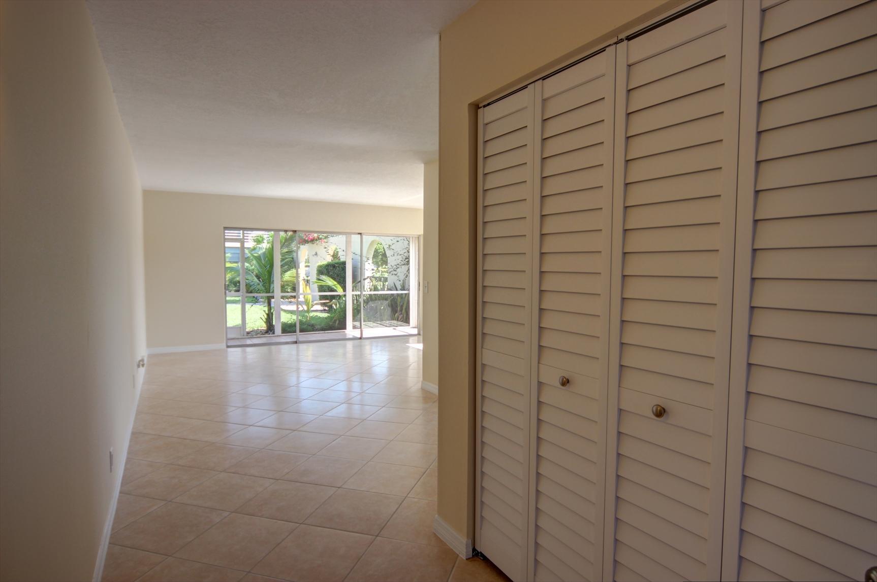 342 Southwind Drive 114, North Palm Beach, FL 33408, North Palm Beach