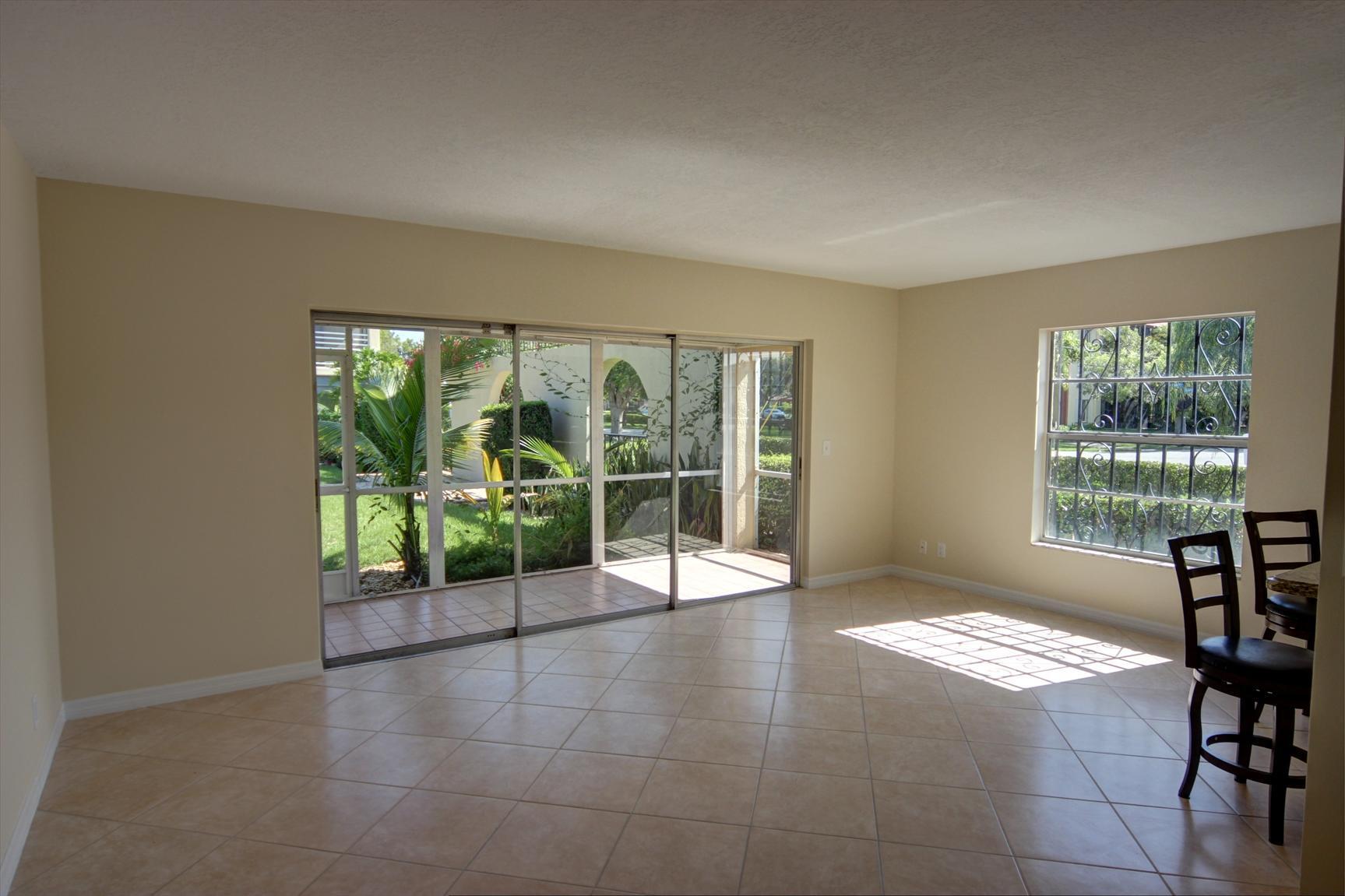 342 Southwind Drive 114, North Palm Beach, FL 33408, North Palm Beach - Photo 4