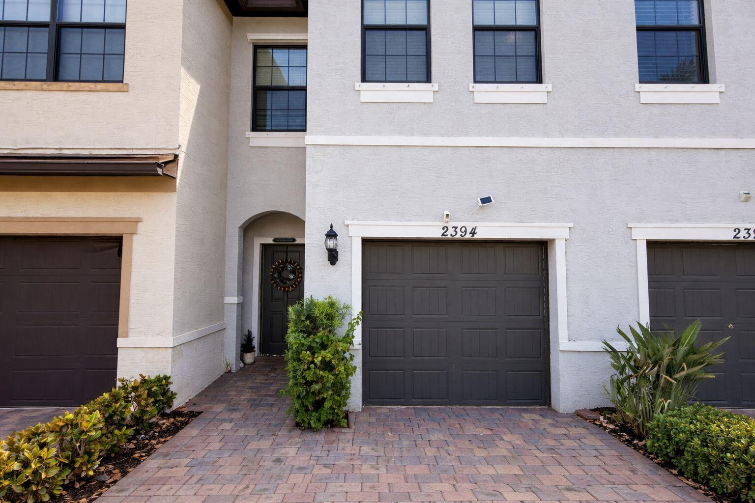 2394 Post Street, Palm Springs, FL 33406, Palm Springs - Photo 2