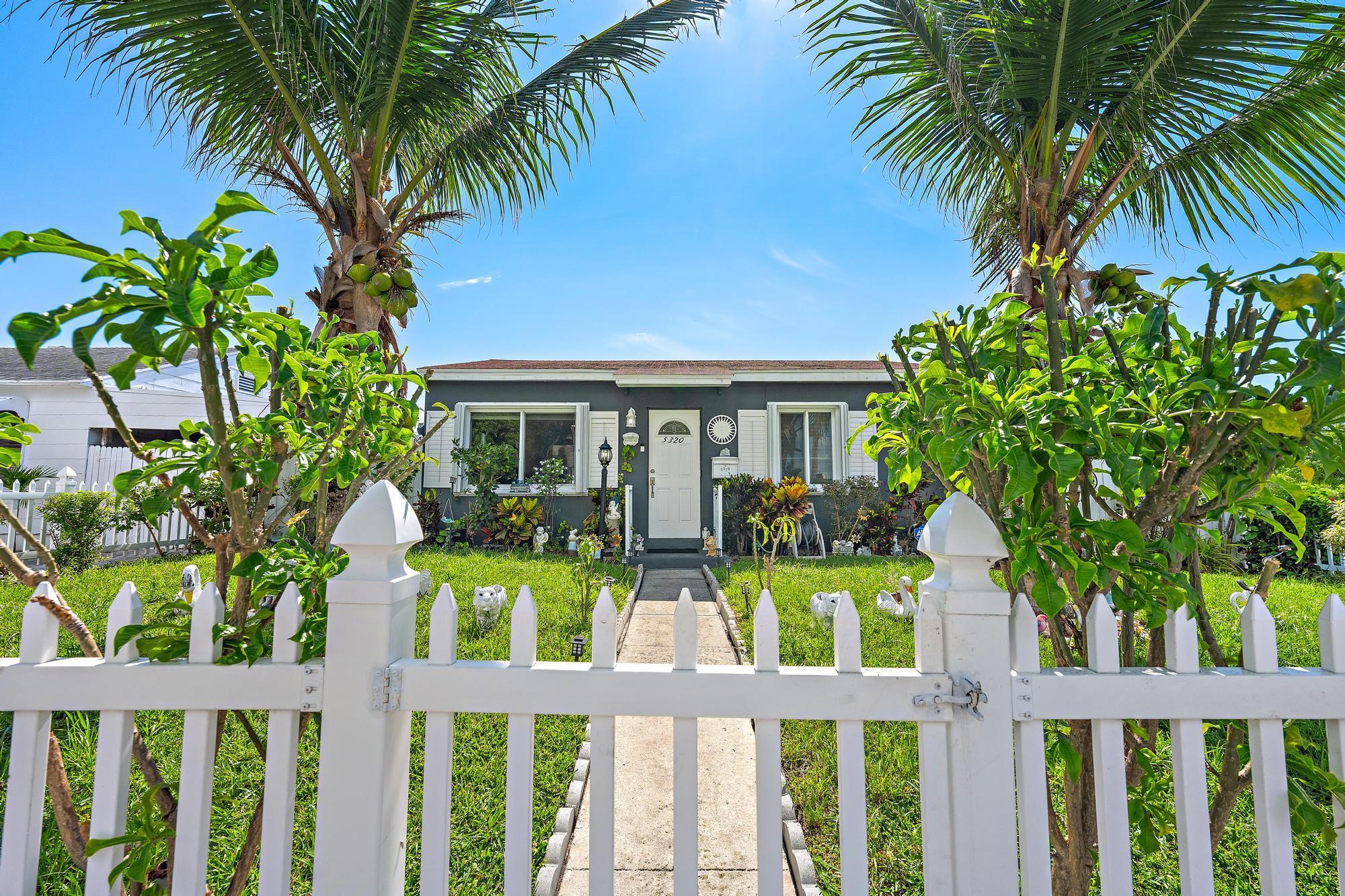 5320 Parker Avenue, West Palm Beach, FL 33405, West Palm Beach - Photo 5
