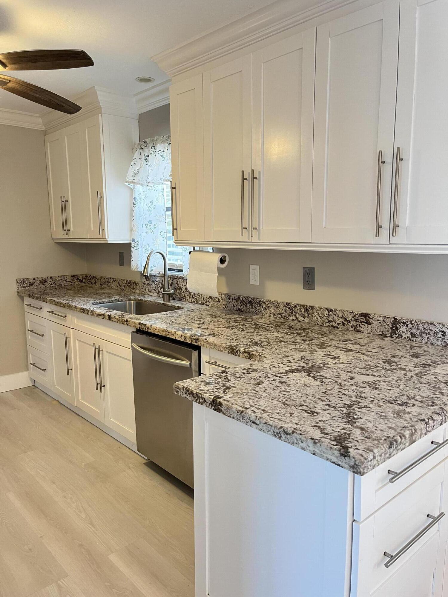 1520 N 25th Avenue, Hollywood, FL 33020, Hollywood - Photo 4