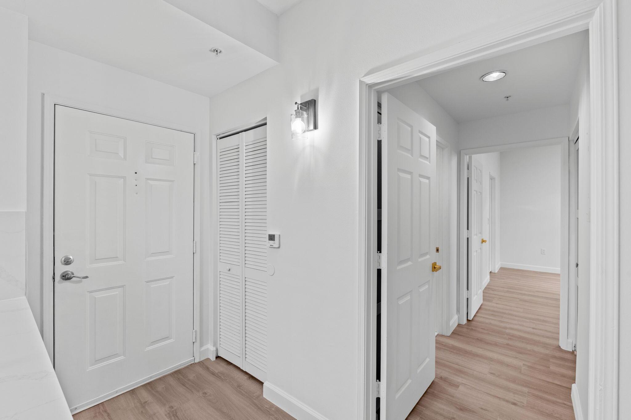 720 S Sapodilla Avenue 106, West Palm Beach, FL 33401, West Palm Beach - Photo 3