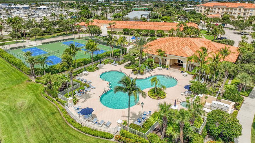 1 Harbour Isle Drive E Ph2, Fort Pierce, FL 34949, Fort Pierce - Photo 3