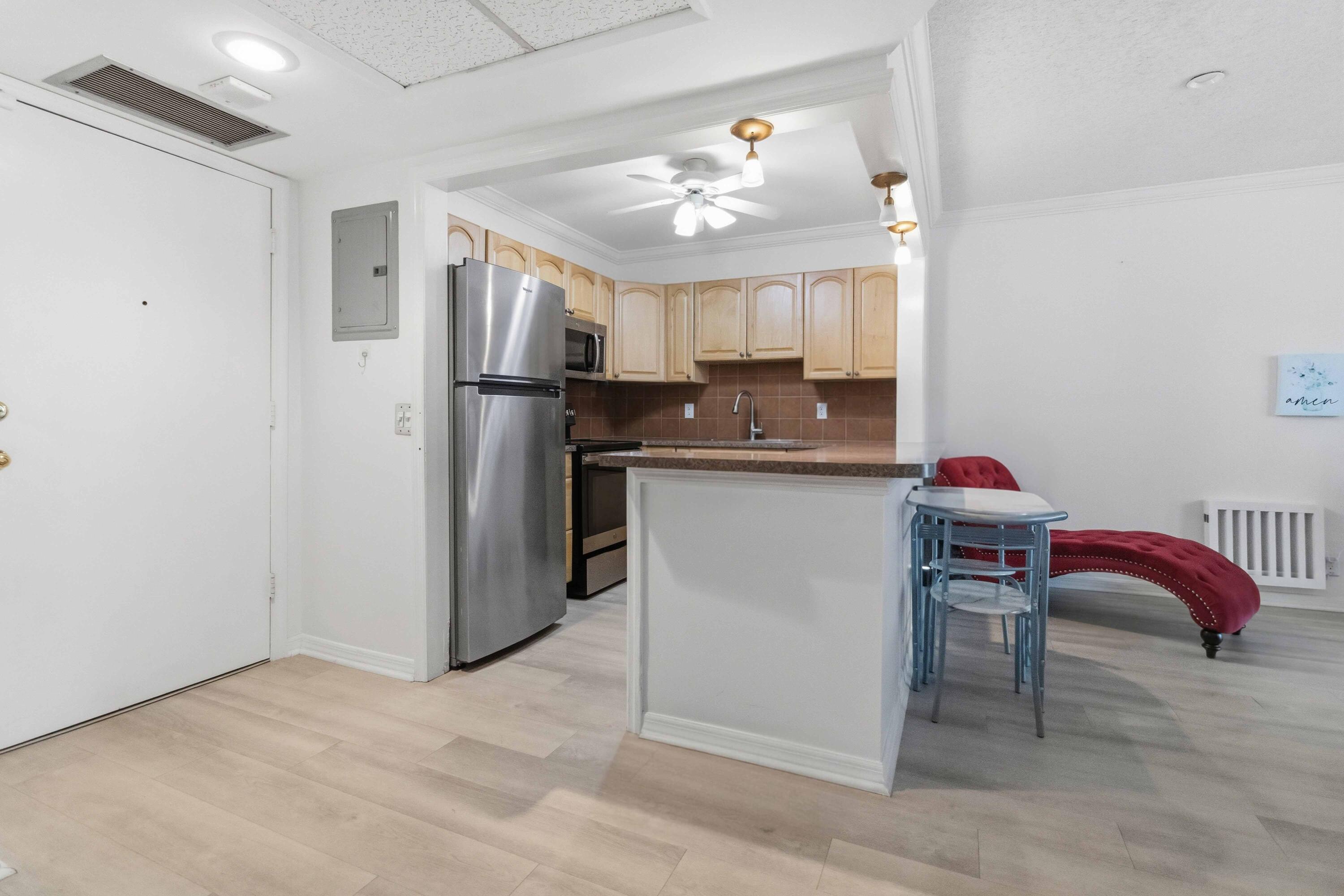 259 S Cypress Road 506, Pompano Beach, FL 33060, Pompano Beach - Photo 2