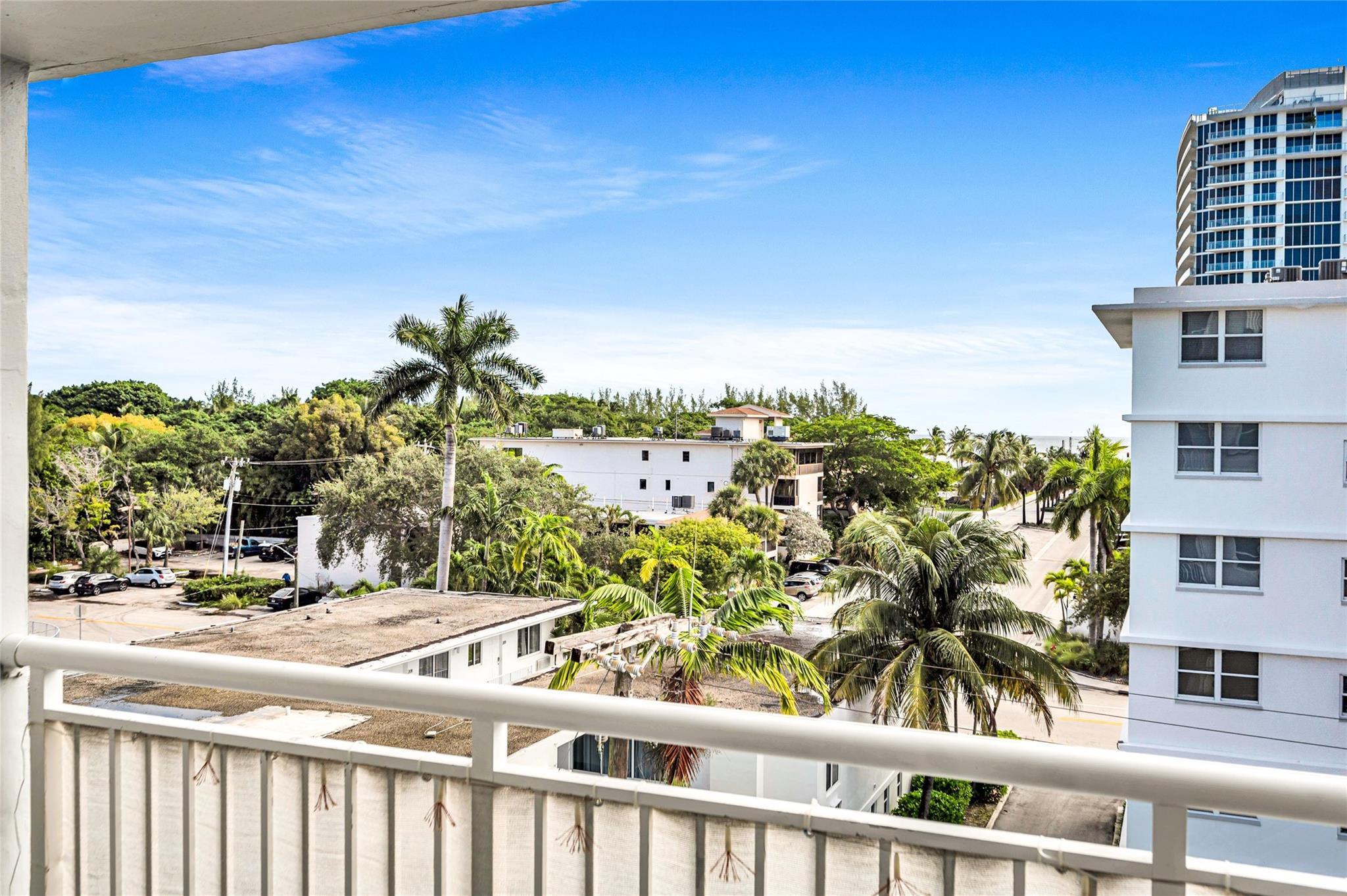720 Orton Avenue 505, Fort Lauderdale, FL 33304, Fort Lauderdale - Photo 2