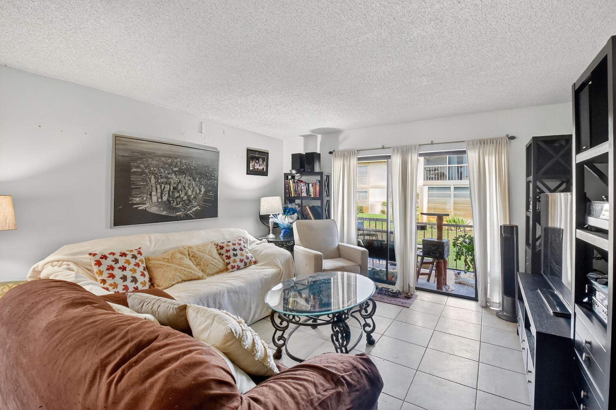 3001 Linton Boulevard 105, Delray Beach, FL 33445, Delray Beach - Photo 3