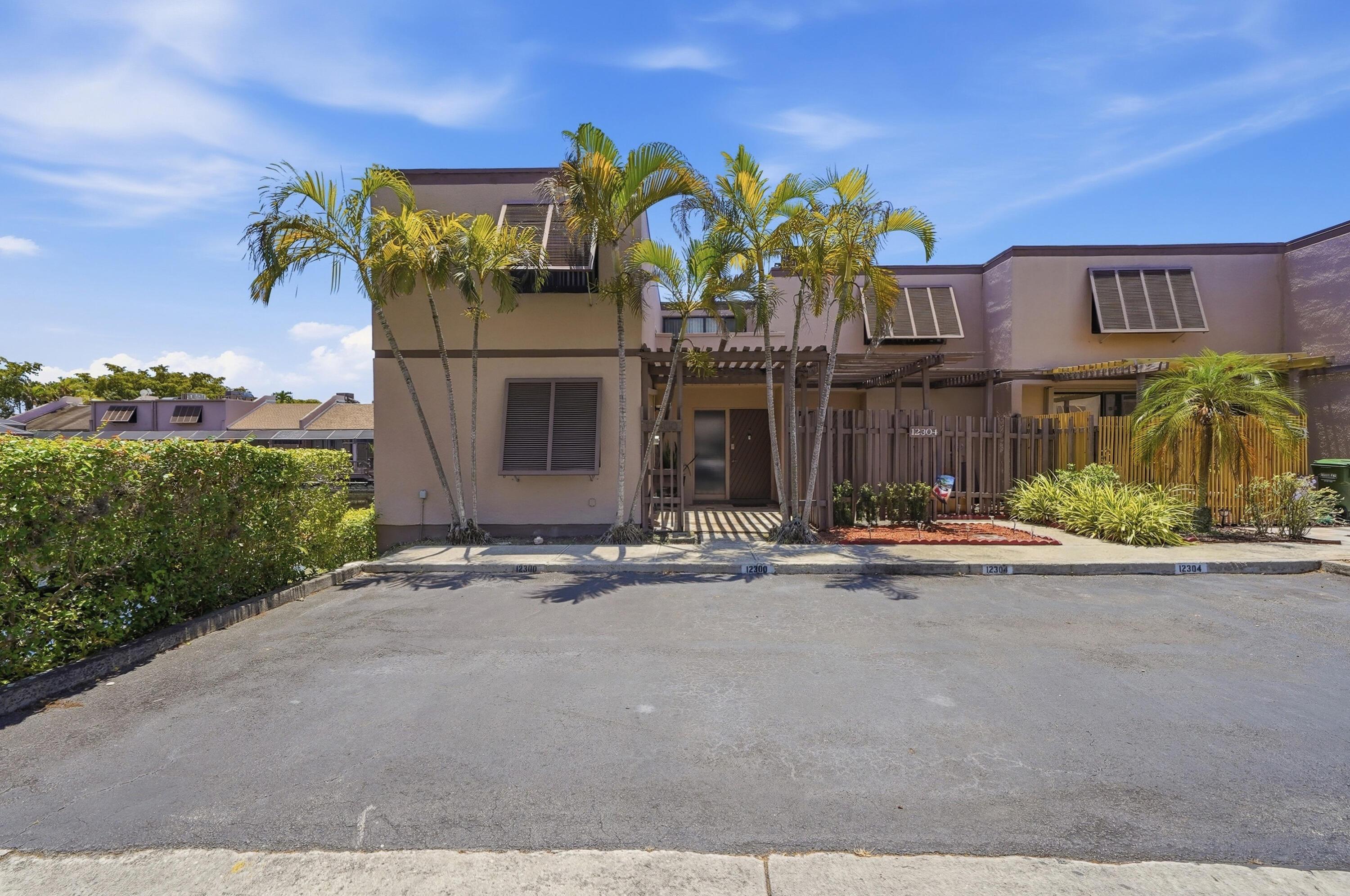 12300 NW 11th Court, Pembroke Pines, FL 33026, Pembroke Pines