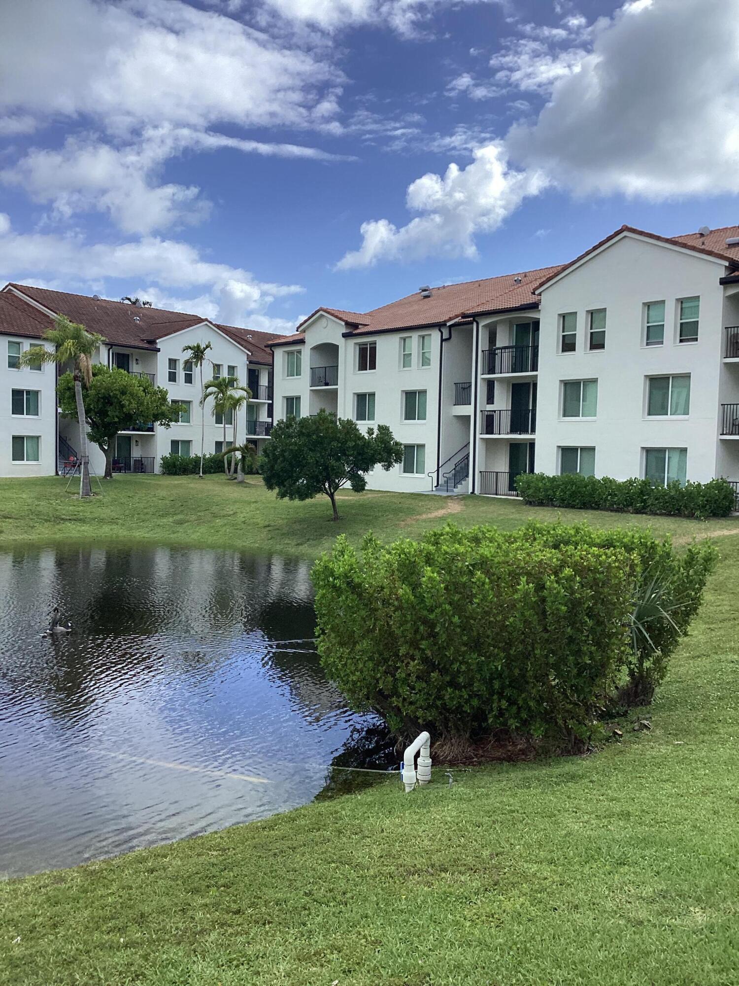 116 Villa Circle 116, Boynton Beach, FL 33435, Boynton Beach - Photo 2
