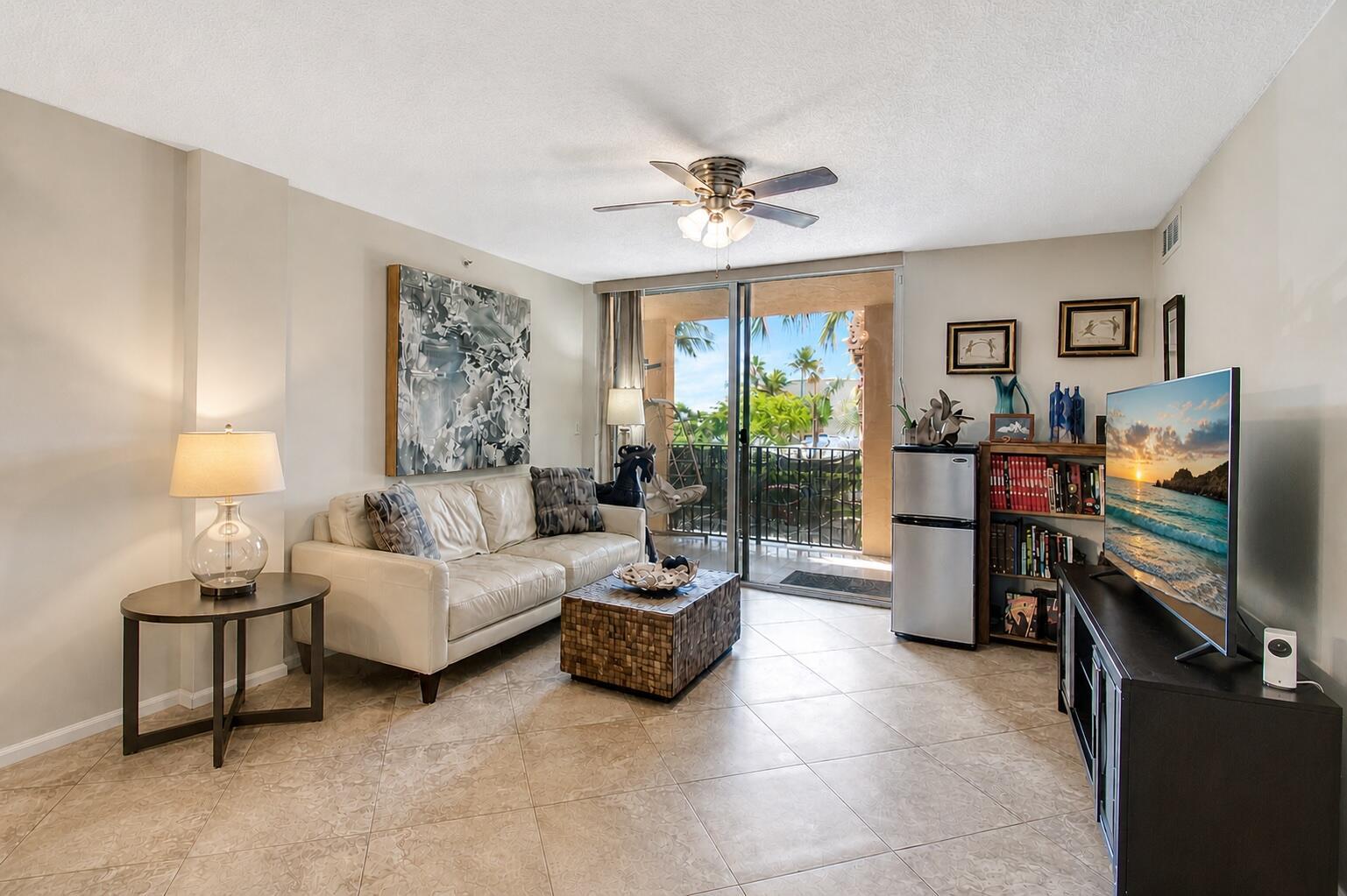 1000 Scotia Drive 204, Hypoluxo, FL 33462, Hypoluxo - Photo 2