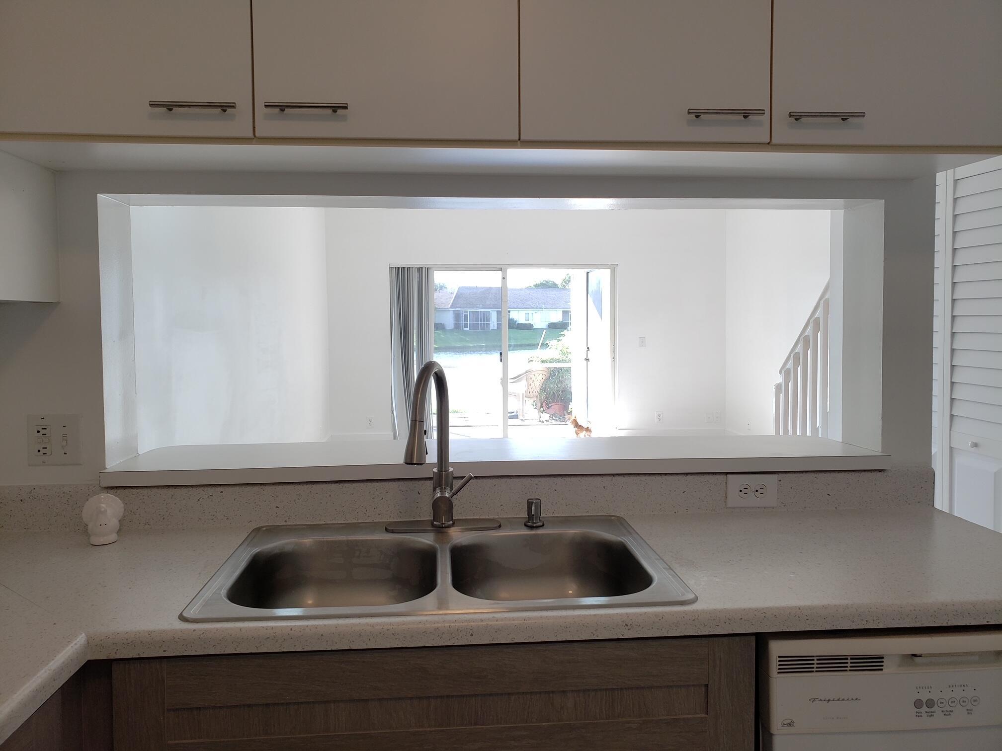 4963 SW 31st Terrace 4963, Dania Beach, FL 33312, Dania Beach - Photo 2