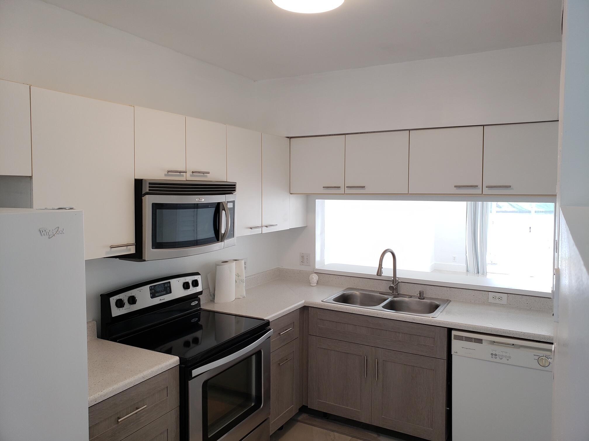 4963 SW 31st Terrace 4963, Dania Beach, FL 33312, Dania Beach - Photo 4