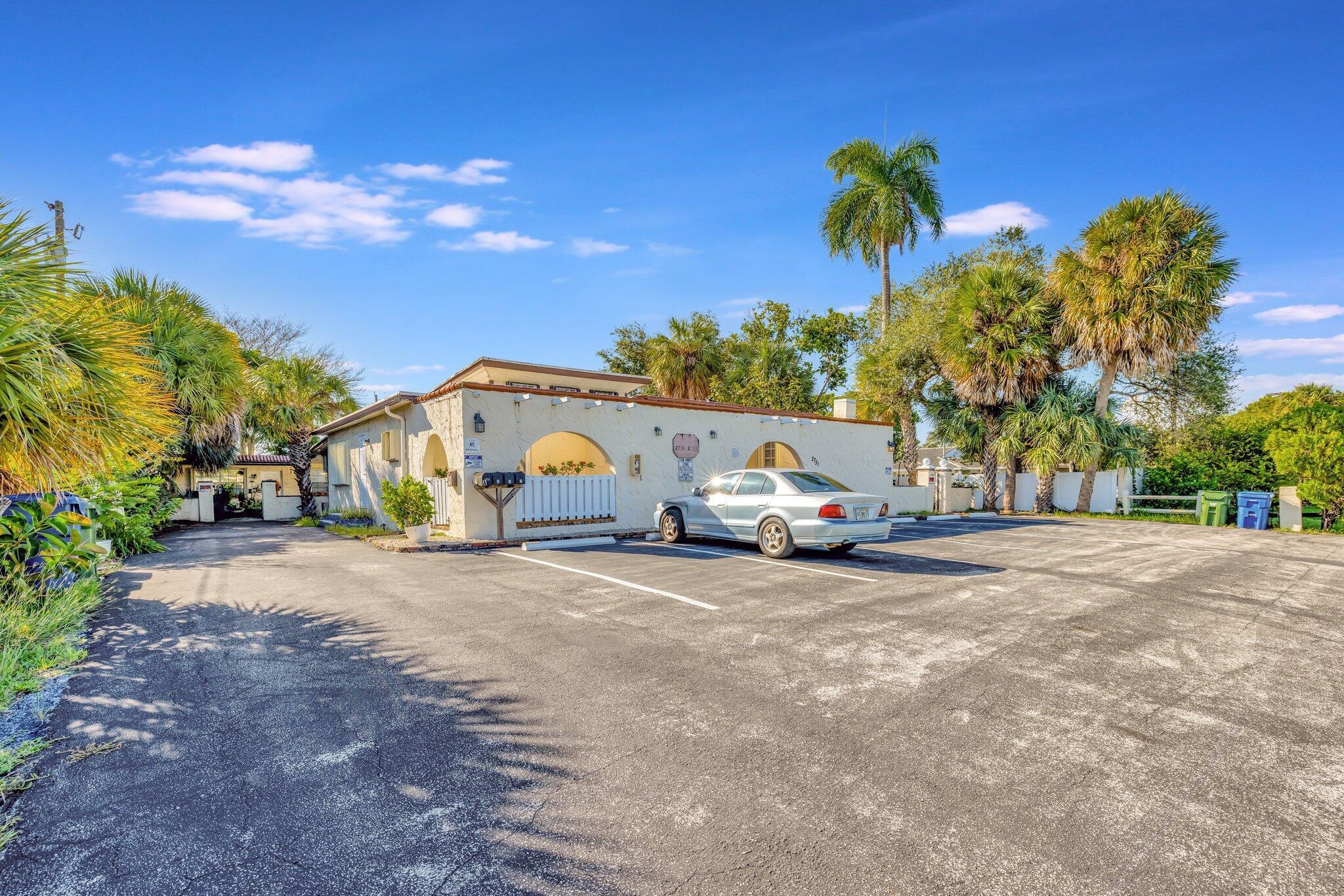 2731 NE 1st Terrace B, Wilton Manors, FL 33334, Wilton Manors - Photo 5
