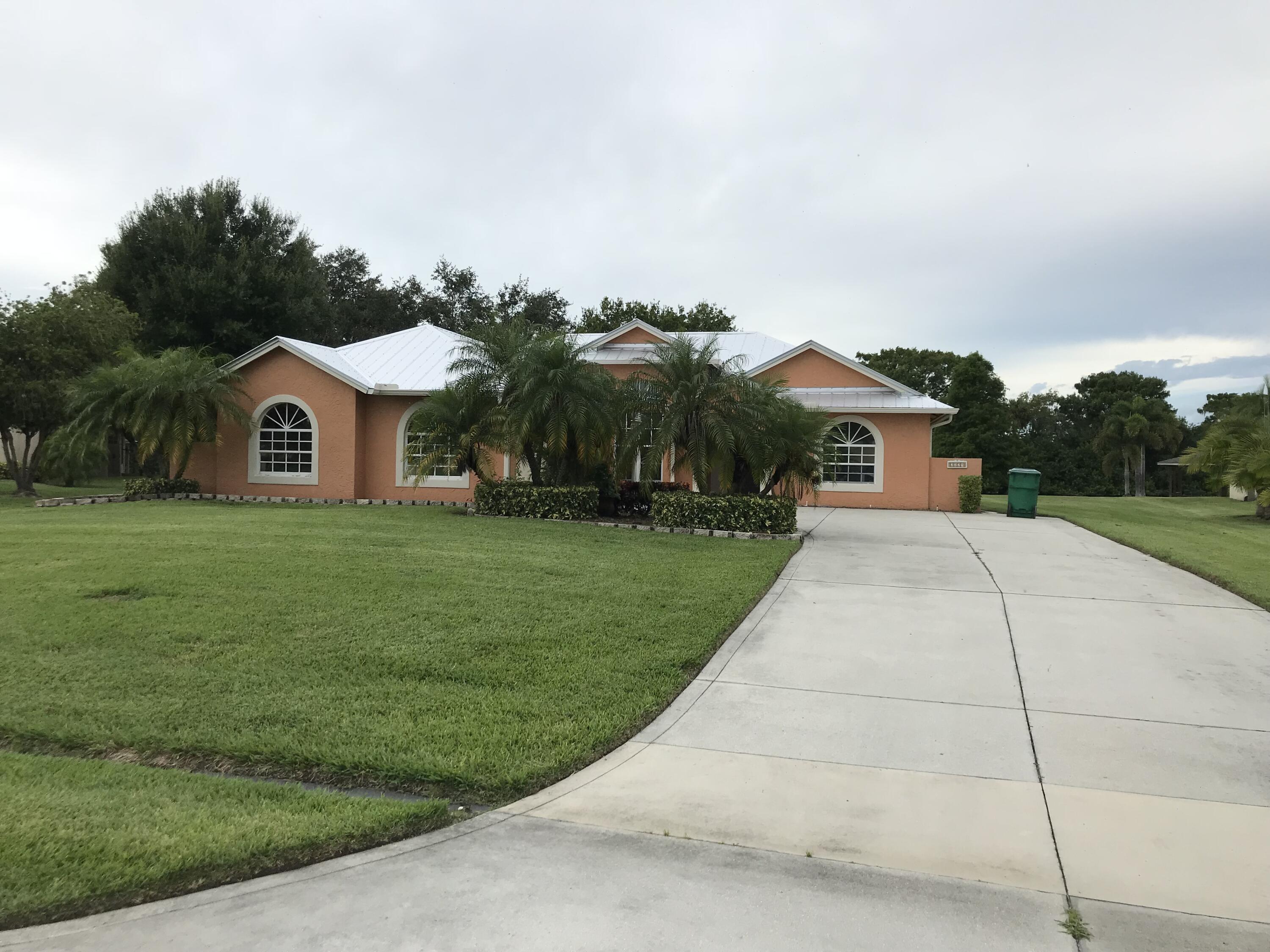 2225 SE 9th Avenue, Okeechobee, FL 34974, Okeechobee