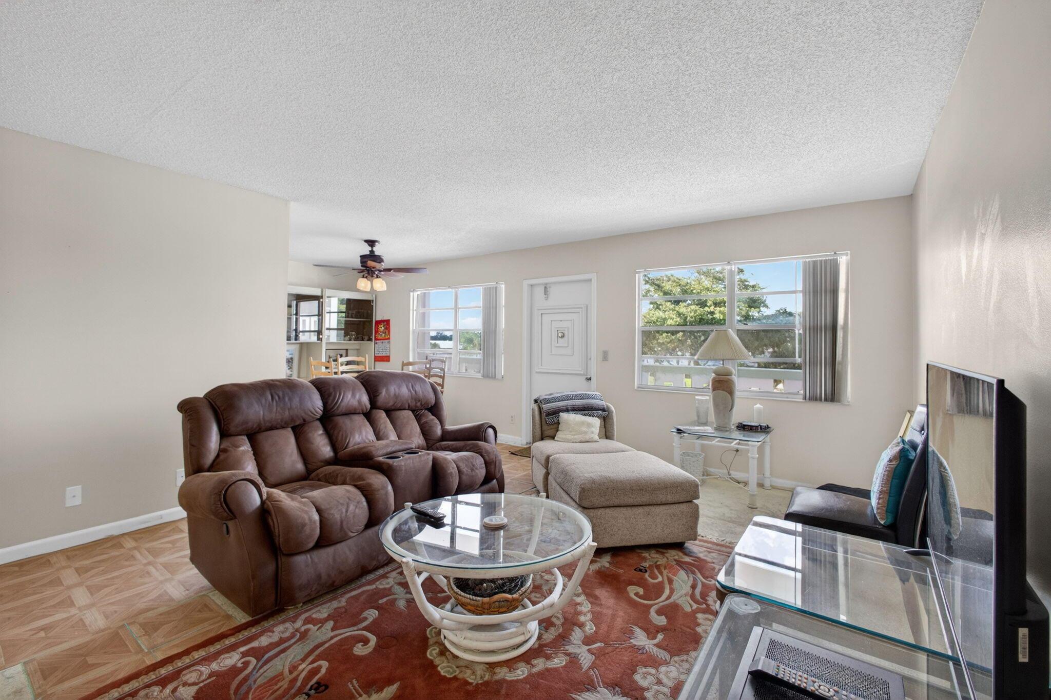 348 Wellington H, West Palm Beach, FL 33417, West Palm Beach - Photo 3