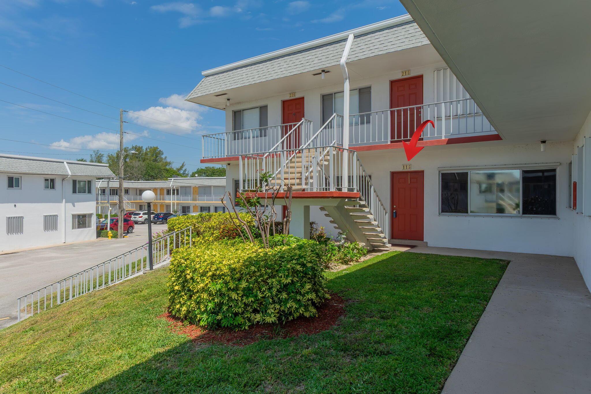 3120 Cynthia Lane 115, Lake Worth Beach, FL 33461, Lake Worth Beach - Photo 4