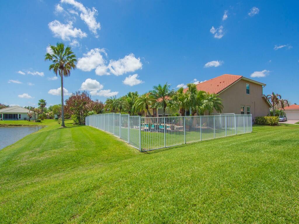 1010 SW Ruby Ave Avenue SW, Vero Beach, FL 32968, Vero Beach - Photo 4
