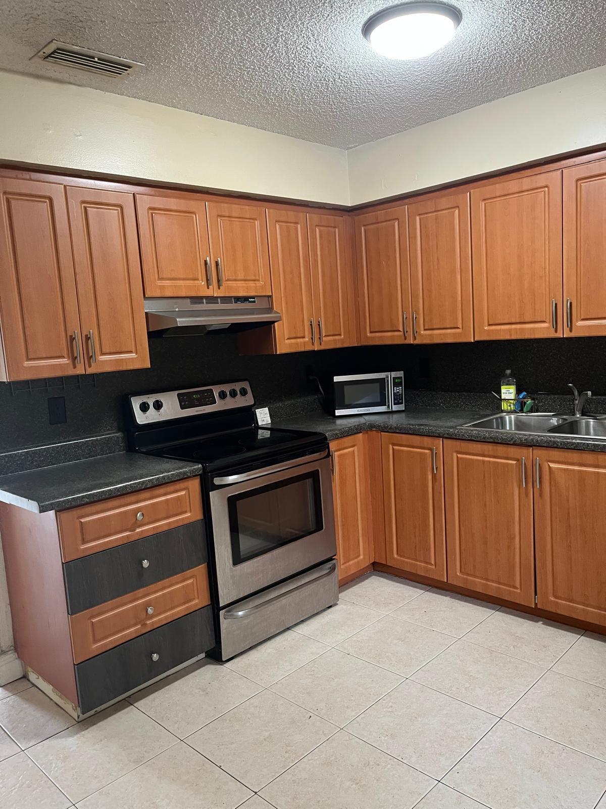 6131 SW 42nd Place 1-2, Davie, FL 33314, Davie