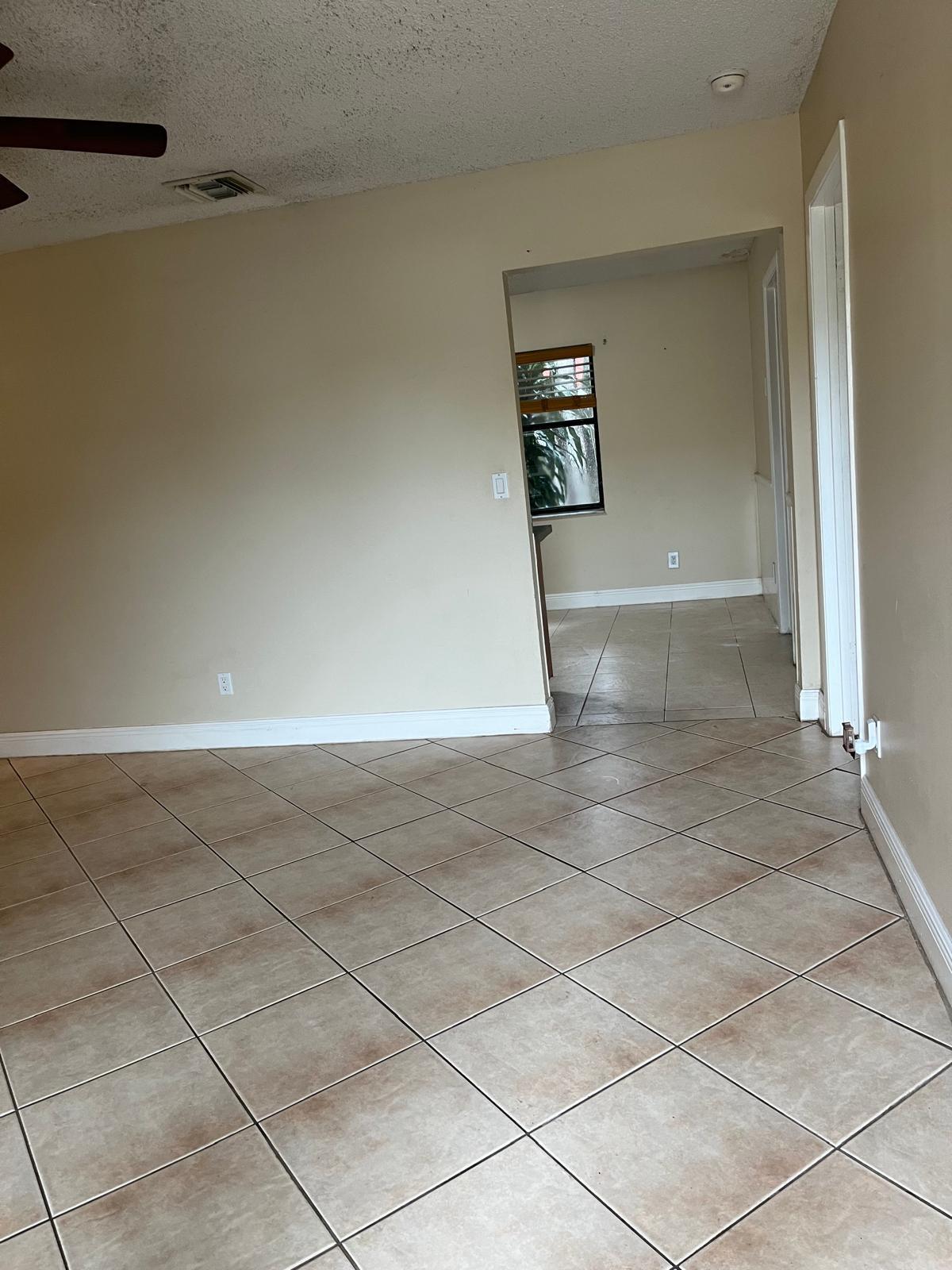 6131 SW 42nd Place 1-2, Davie, FL 33314, Davie - Photo 4
