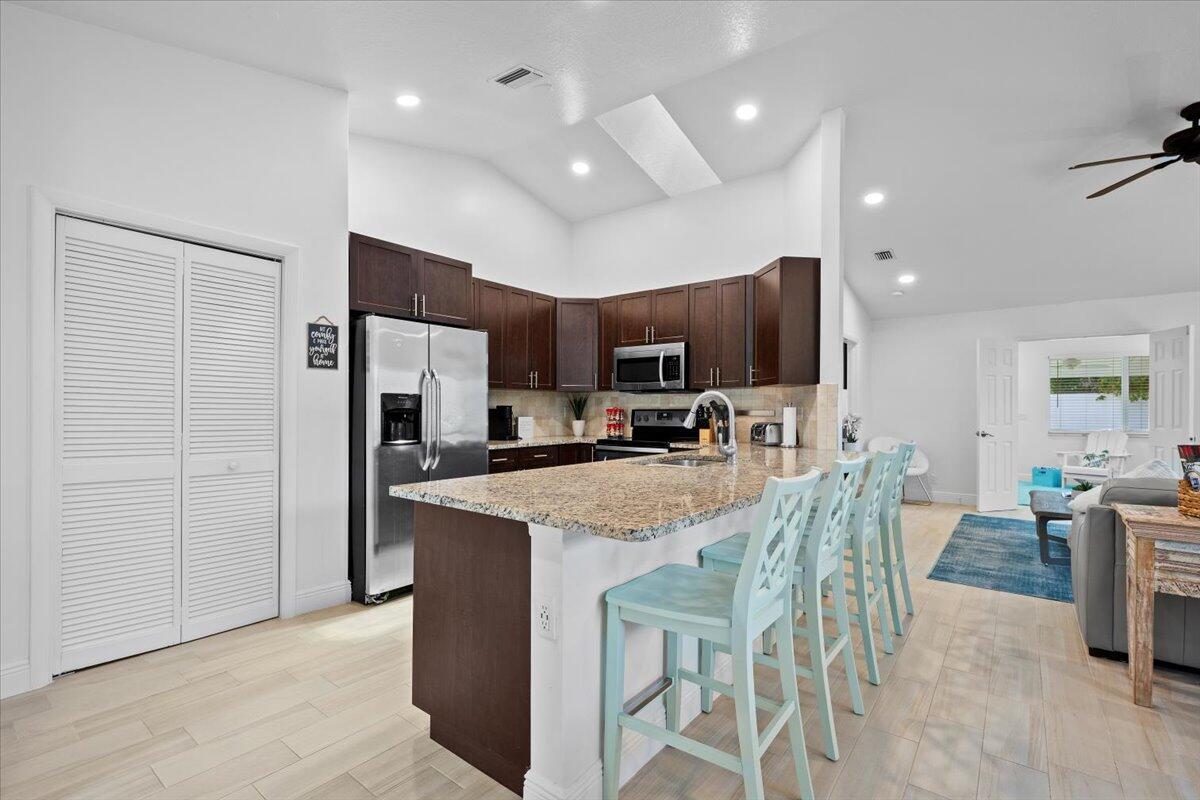 6075 Francis Street, Jupiter, FL 33458, Jupiter - Photo 3