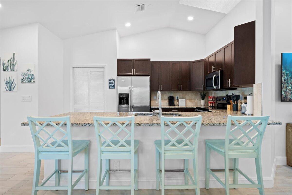 6075 Francis Street, Jupiter, FL 33458, Jupiter - Photo 2