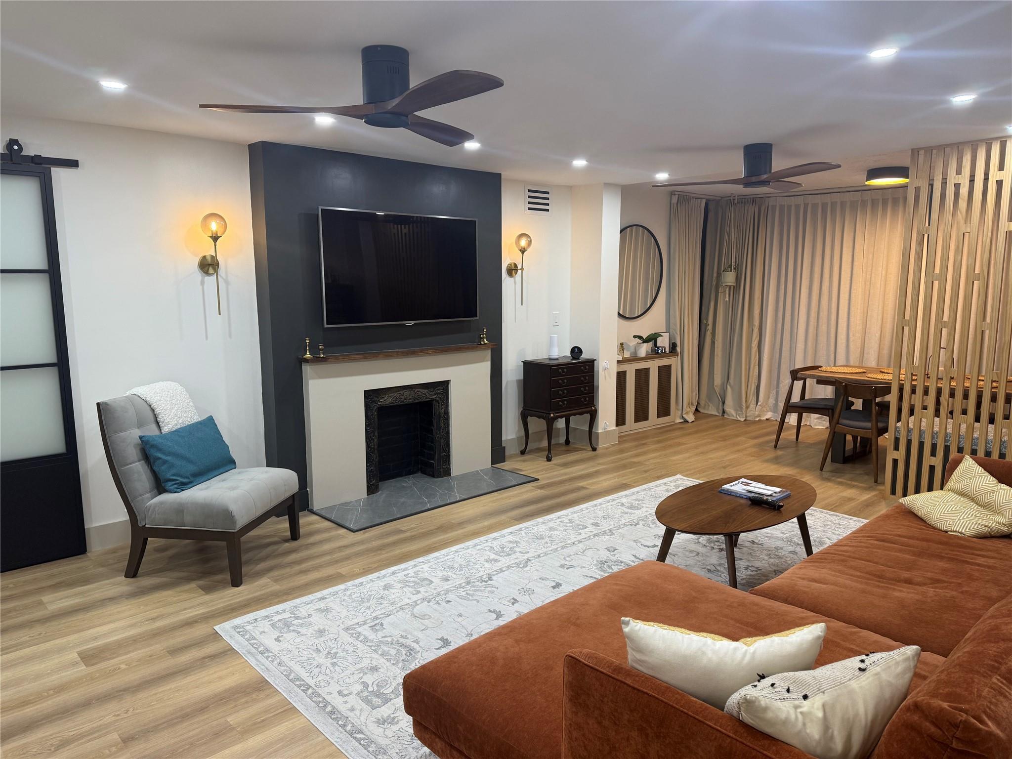3700 Oaks Clubhouse Drive 103, Pompano Beach, FL 33069, Pompano Beach