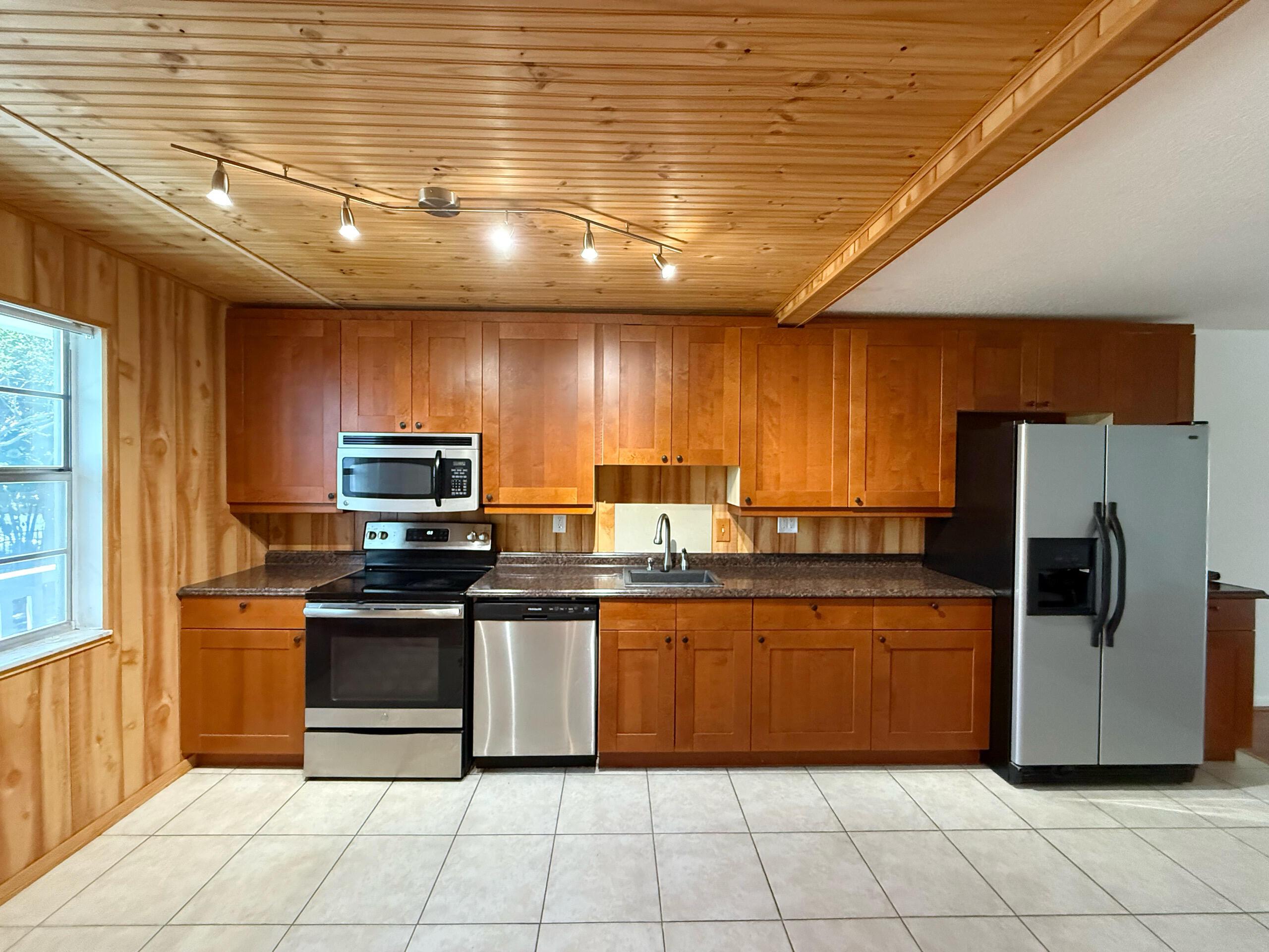 3776 Inverrary Boulevard 204r, Lauderhill, FL 33319, Lauderhill