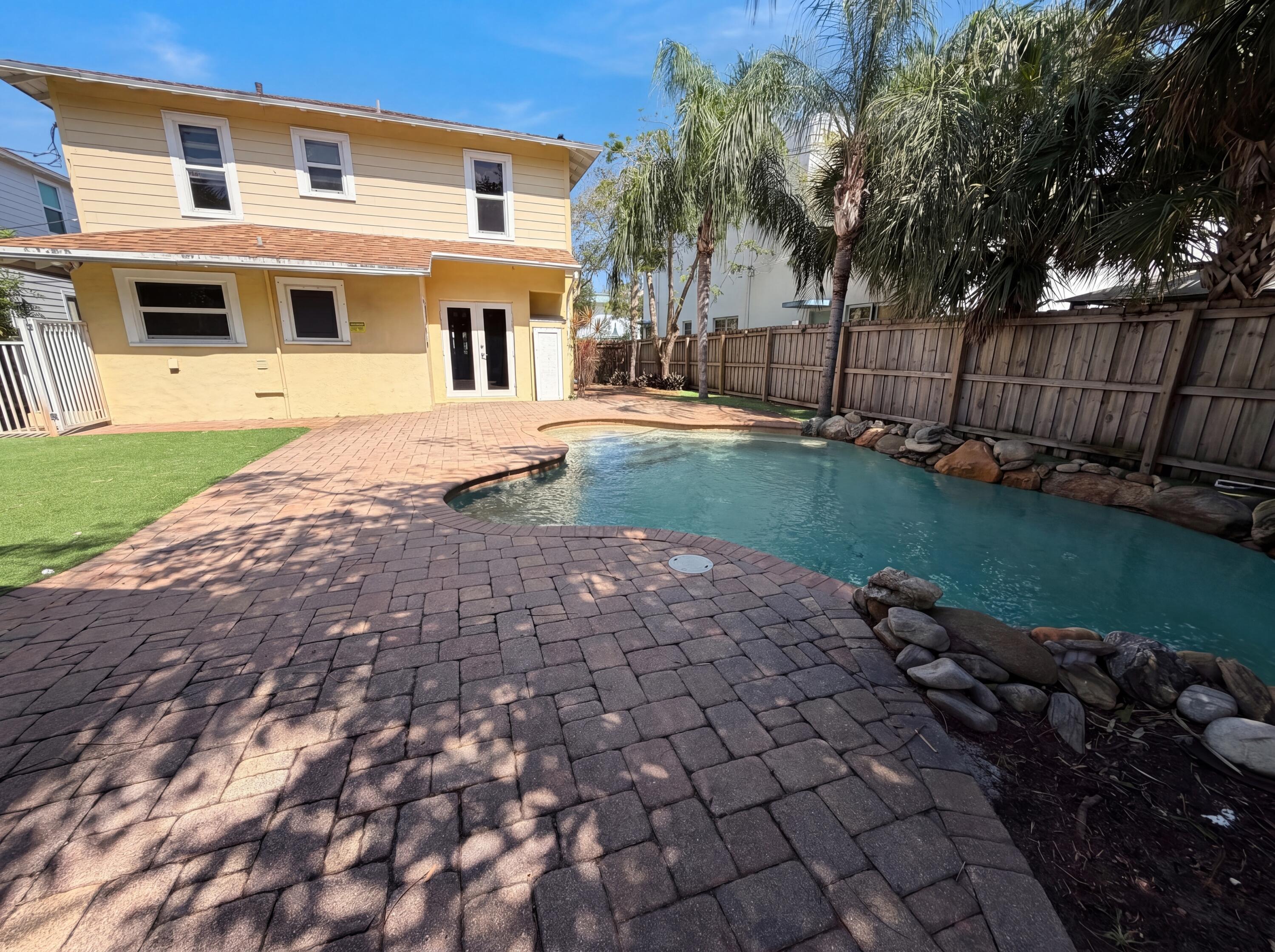 207 S Ocean Breeze, Lake Worth Beach, FL 33460, Lake Worth Beach - Photo 5