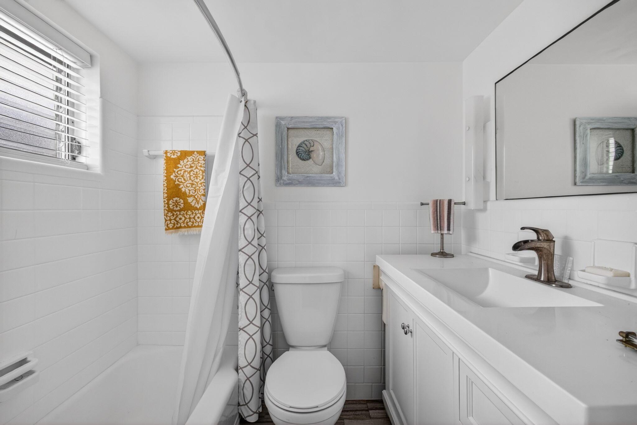 4001 S Ocean Boulevard 114, South Palm Beach, FL 33480, South Palm Beach - Photo 4