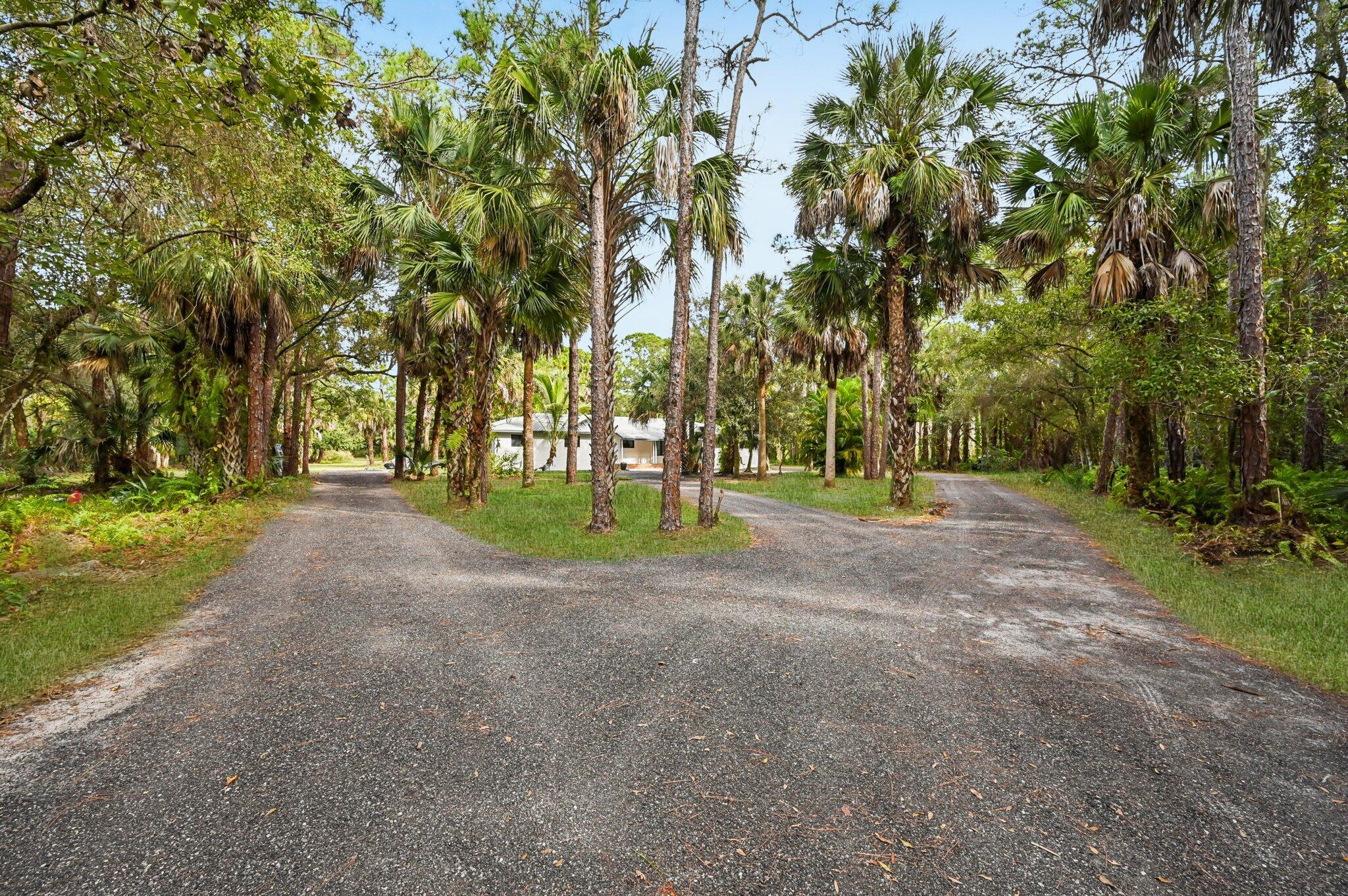 5225 SW Ludlum Street, Palm City, FL 34990, Palm City