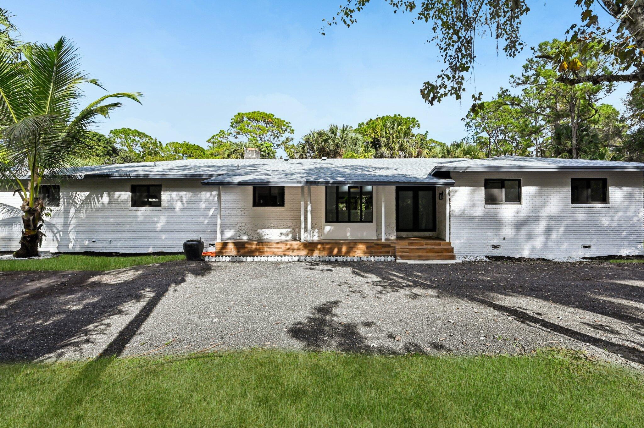 5225 SW Ludlum Street, Palm City, FL 34990, Palm City - Photo 4