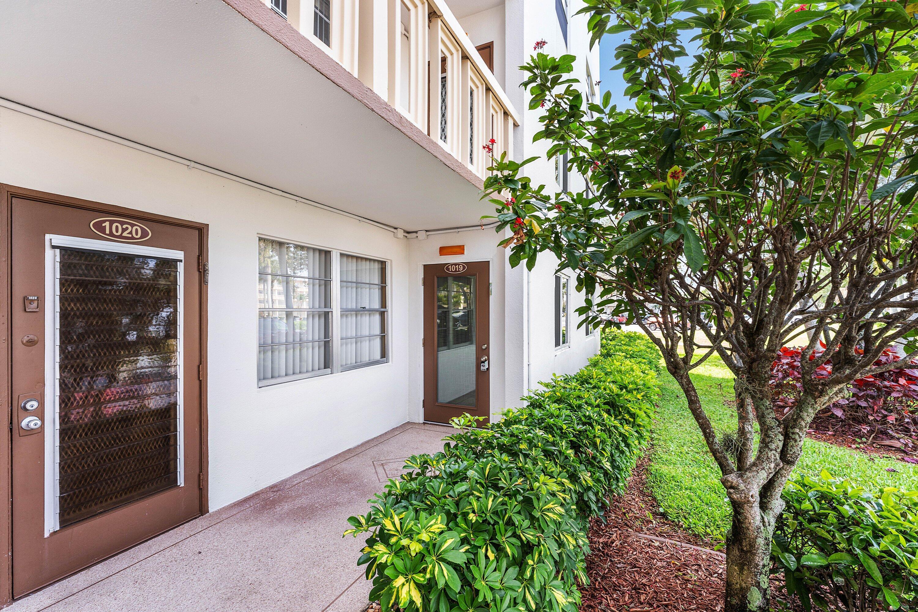 1019 Guildford B, Boca Raton, FL 33434, Boca Raton - Photo 4