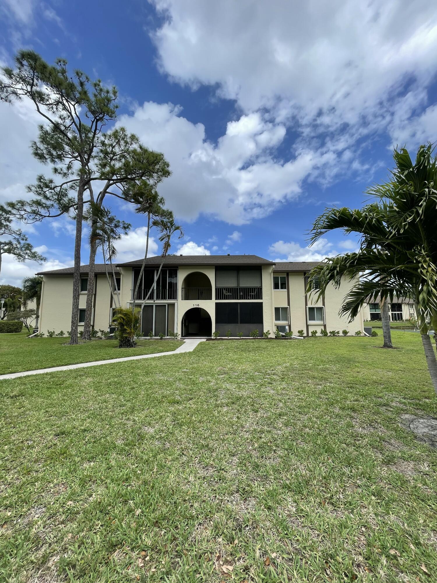 116 Lake Pine Circle, Greenacres, FL 33463, Greenacres
