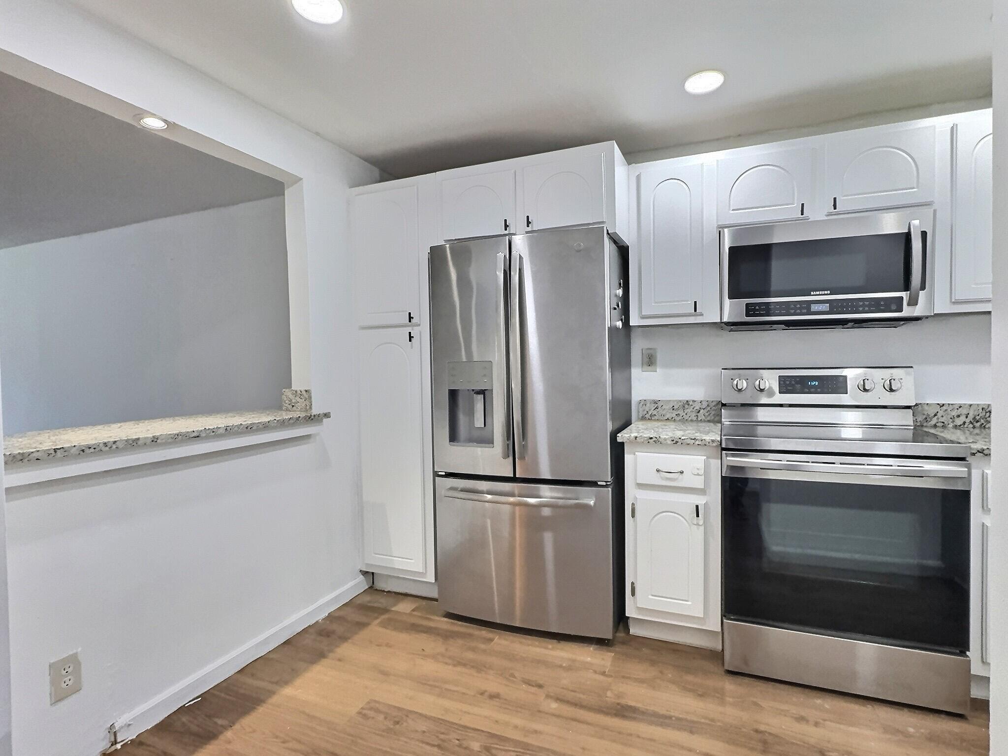 400 S Hollybrook Drive 202, Pembroke Pines, FL 33025, Pembroke Pines - Photo 3