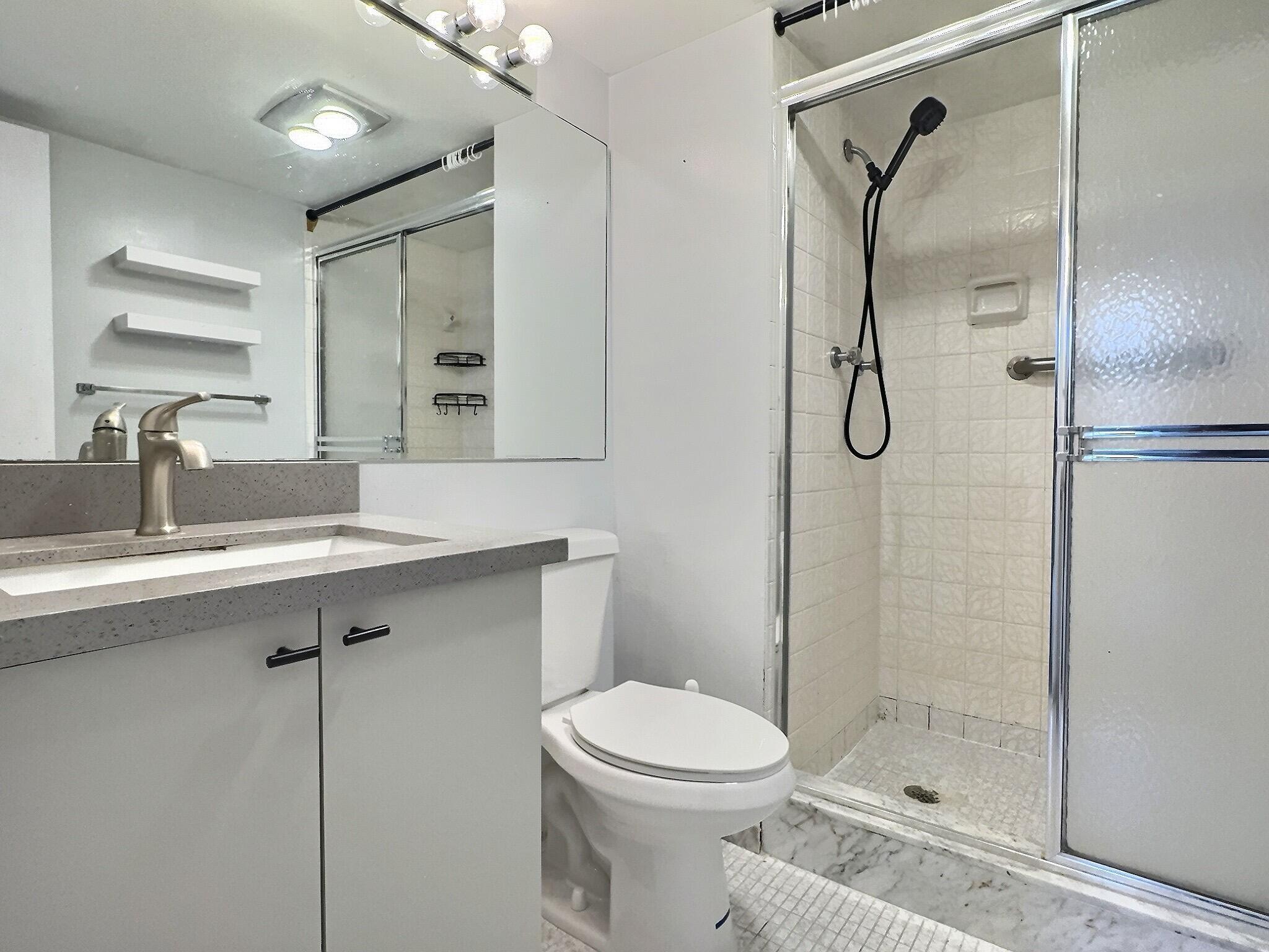 400 S Hollybrook Drive 202, Pembroke Pines, FL 33025, Pembroke Pines - Photo 5