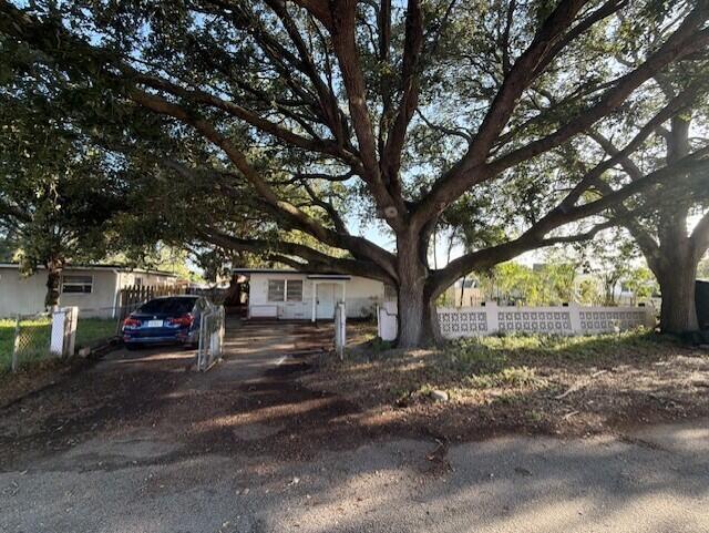 6309 Hayes Street, Hollywood, FL 33024, Hollywood - Photo 2